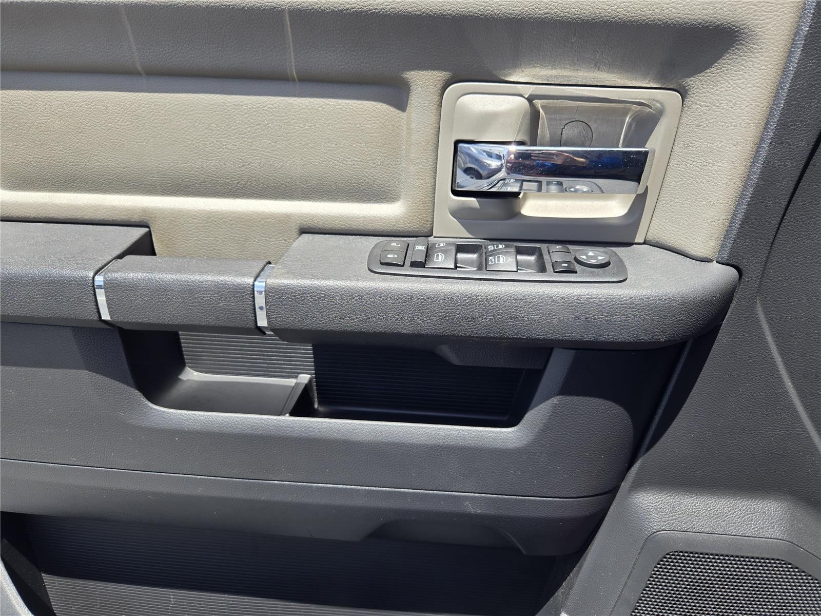 2012 Dodge RAM1500 SLT