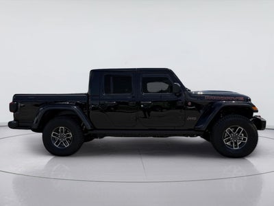 2025 Jeep Gladiator Mojave X