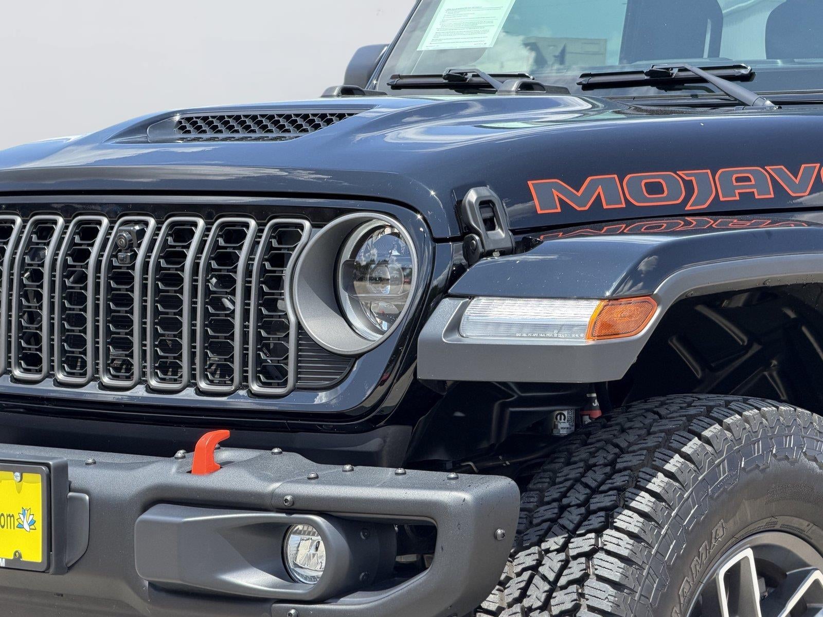 2025 Jeep Gladiator Mojave X