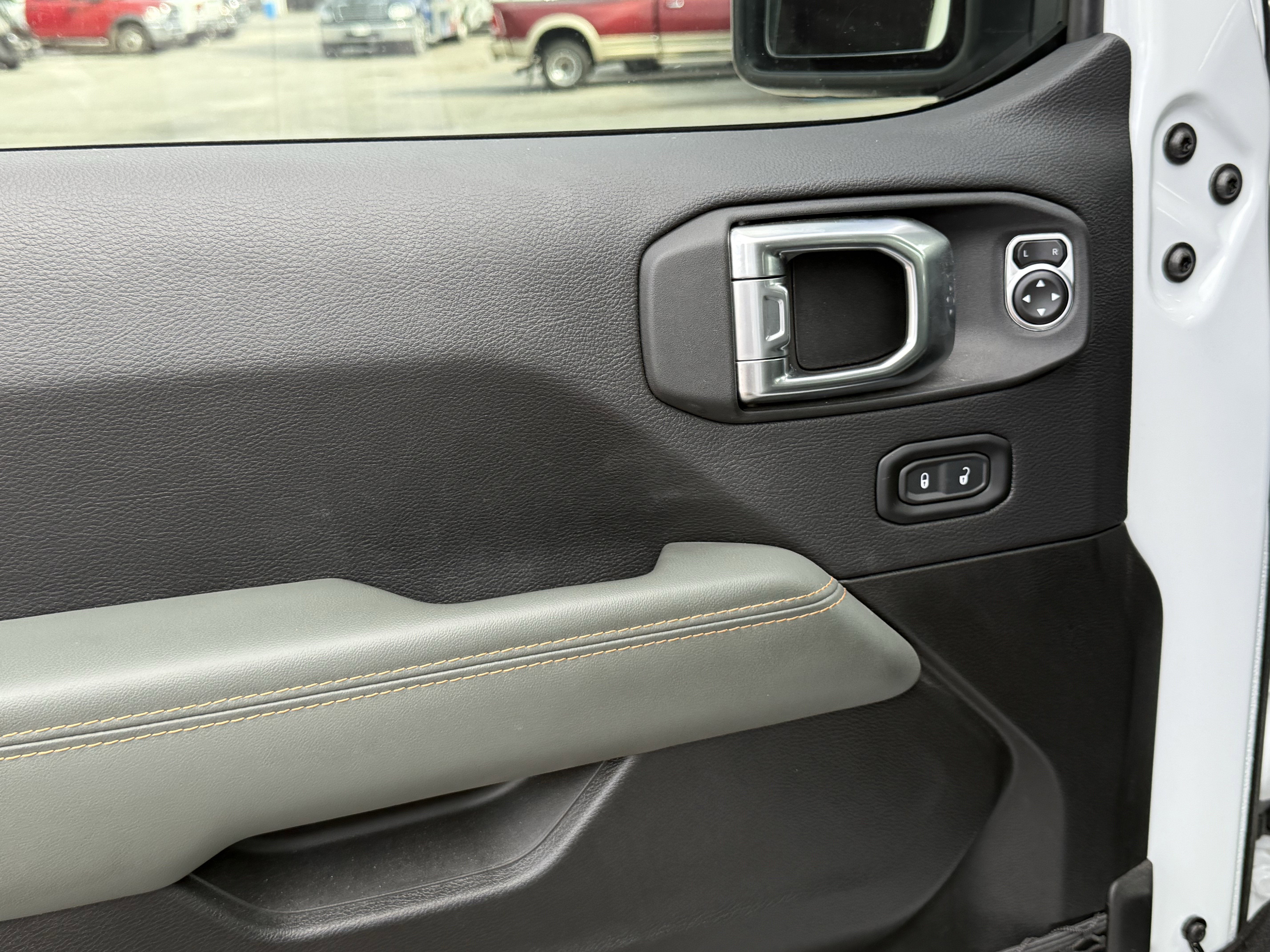 2025 Jeep Gladiator Mojave 4x4