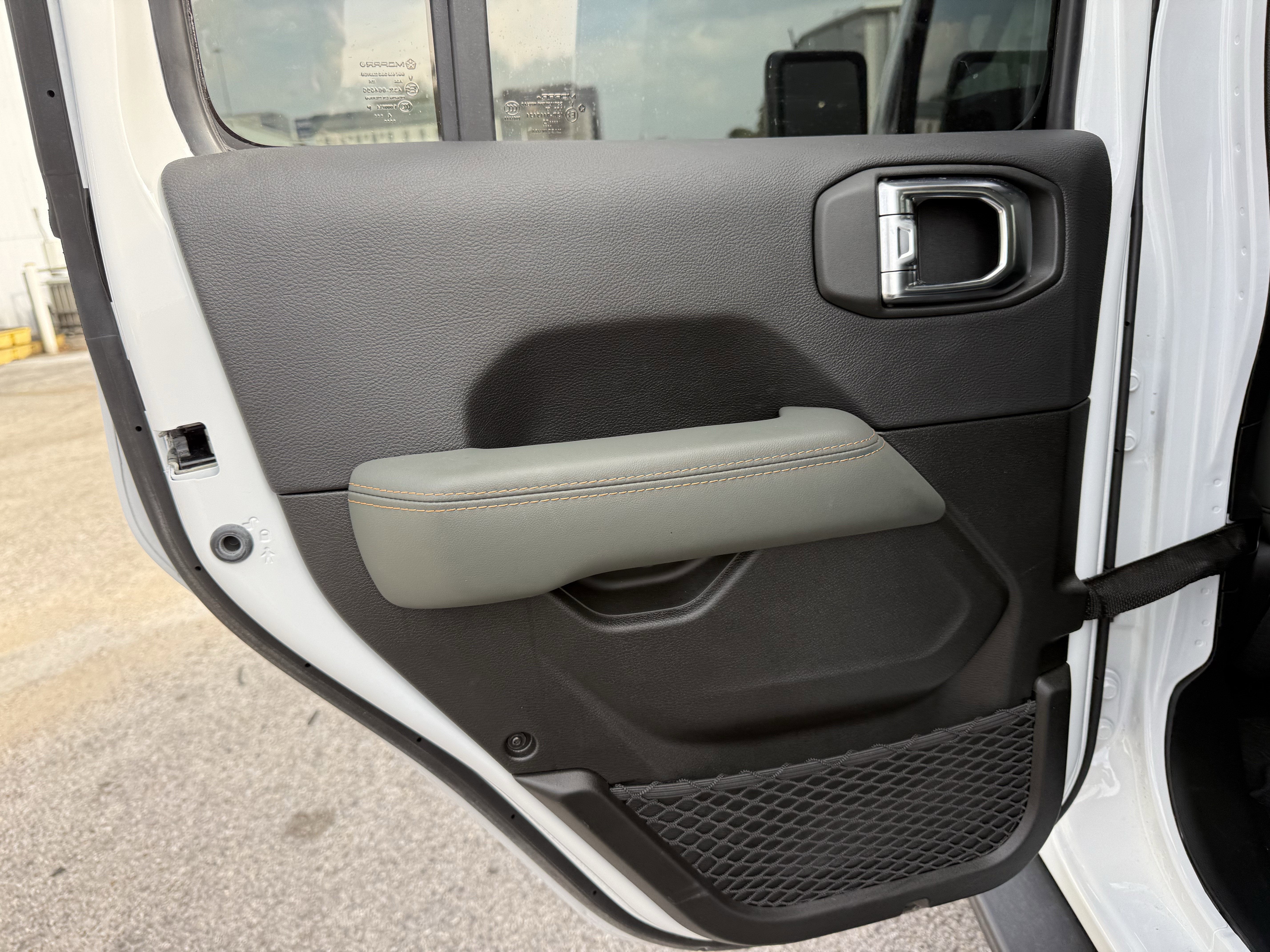 2025 Jeep Gladiator Mojave 4x4