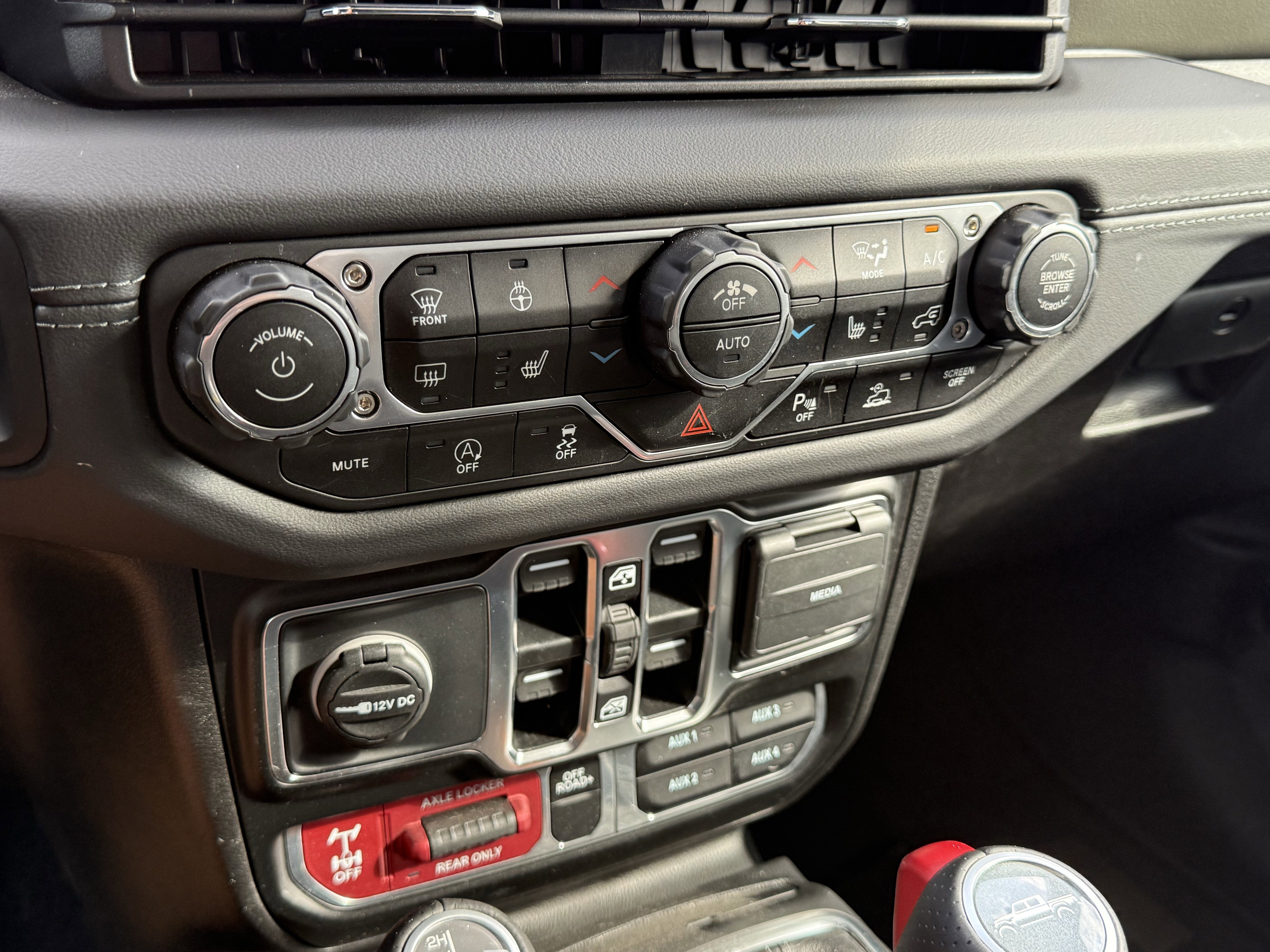 2025 Jeep Gladiator Mojave 4x4