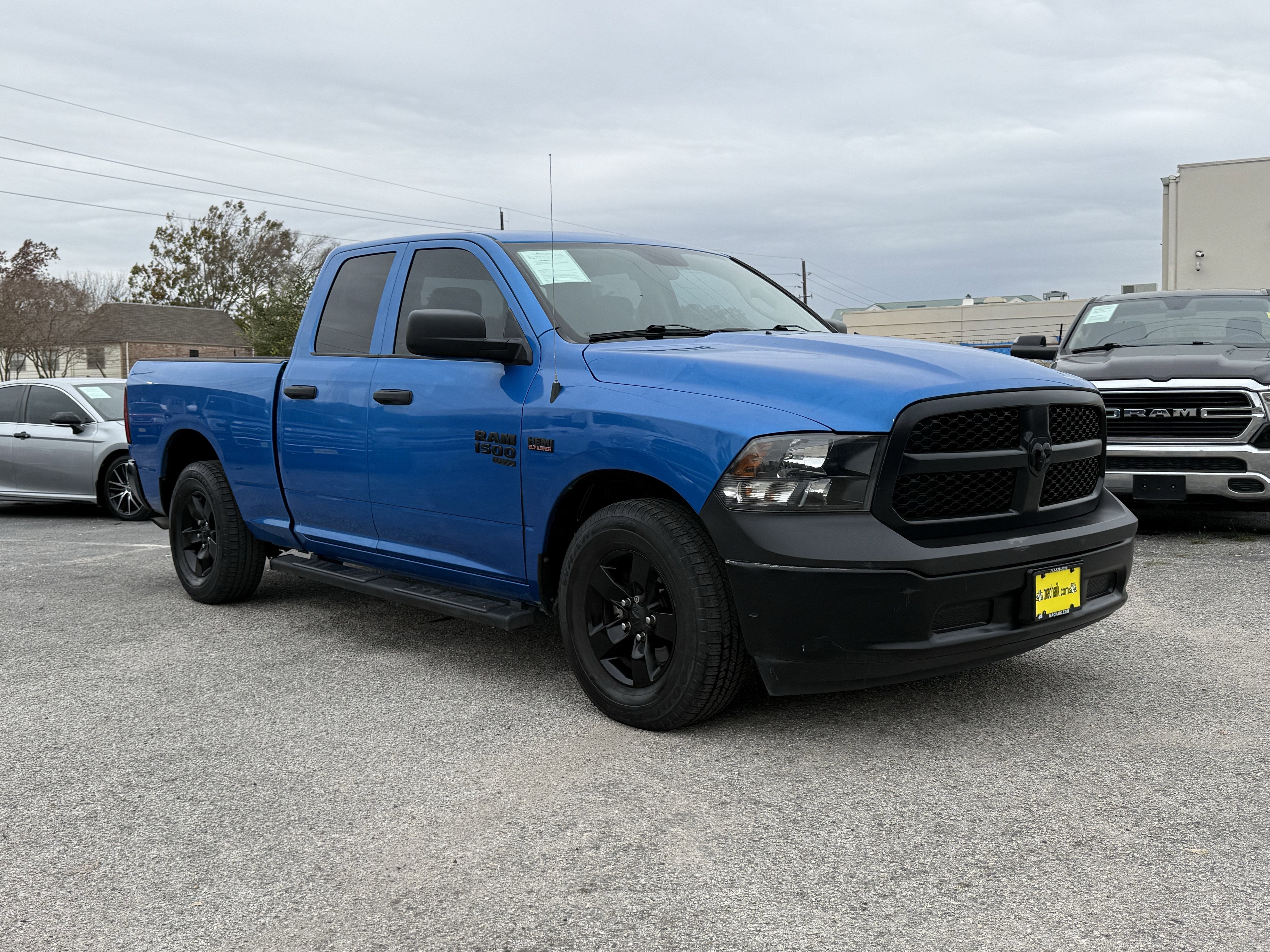 2022 RAM 1500 Classic Tradesman Quad Cab 4x2 6'4' Box