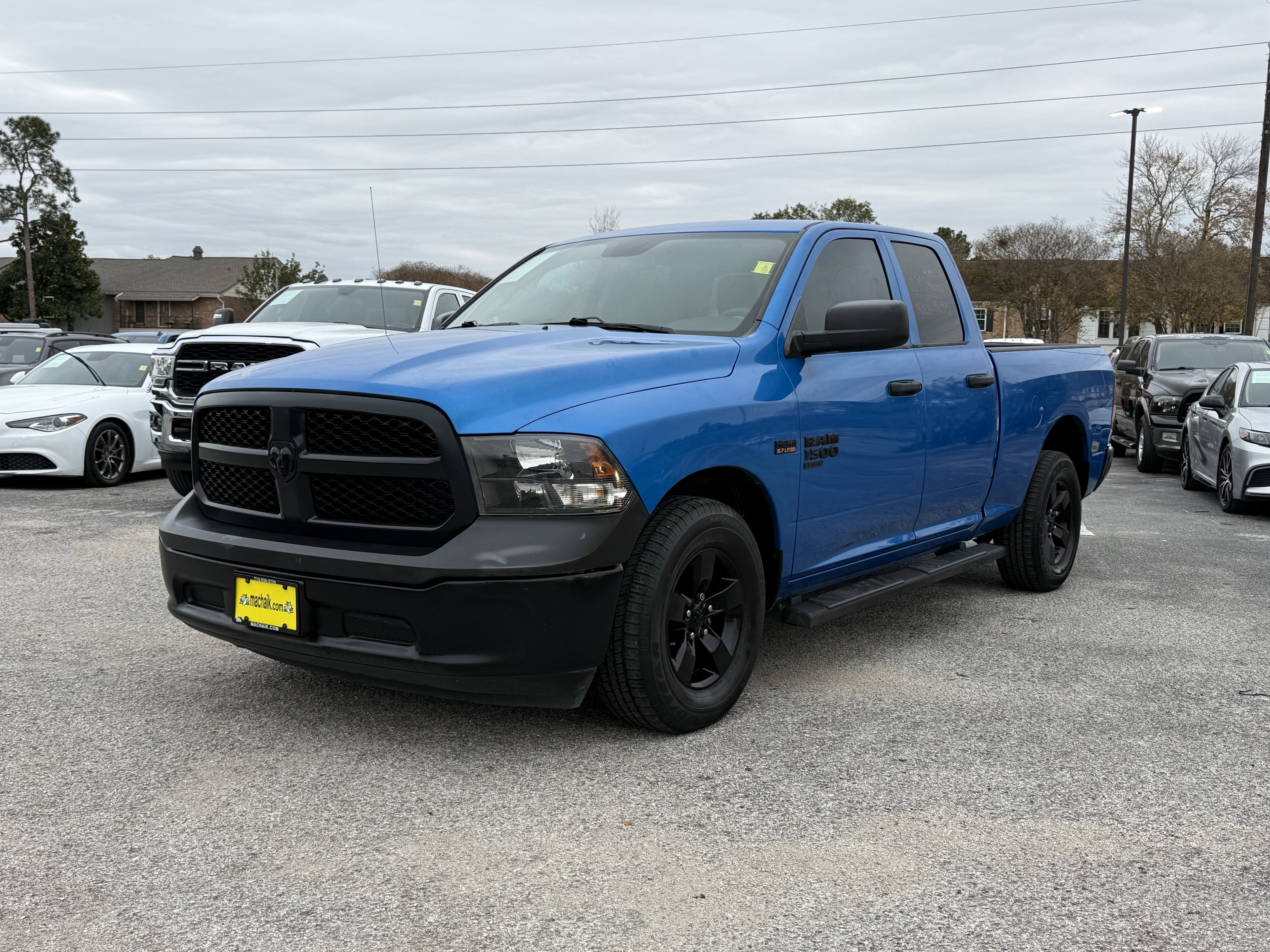 2022 RAM 1500 Classic Tradesman Quad Cab 4x2 6'4' Box