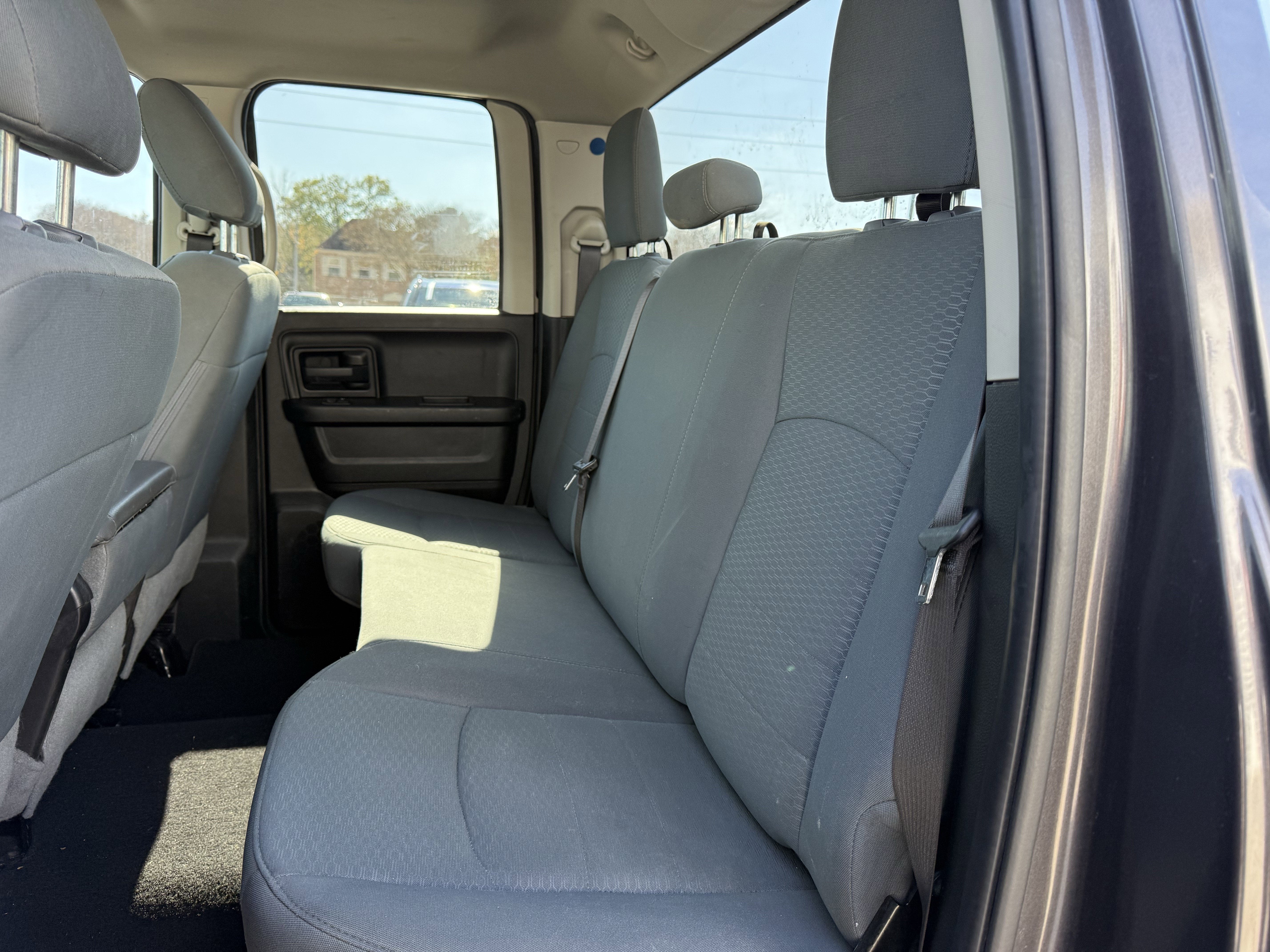 2020 RAM 1500 Classic Tradesman Quad Cab 4x2 6'4' Box