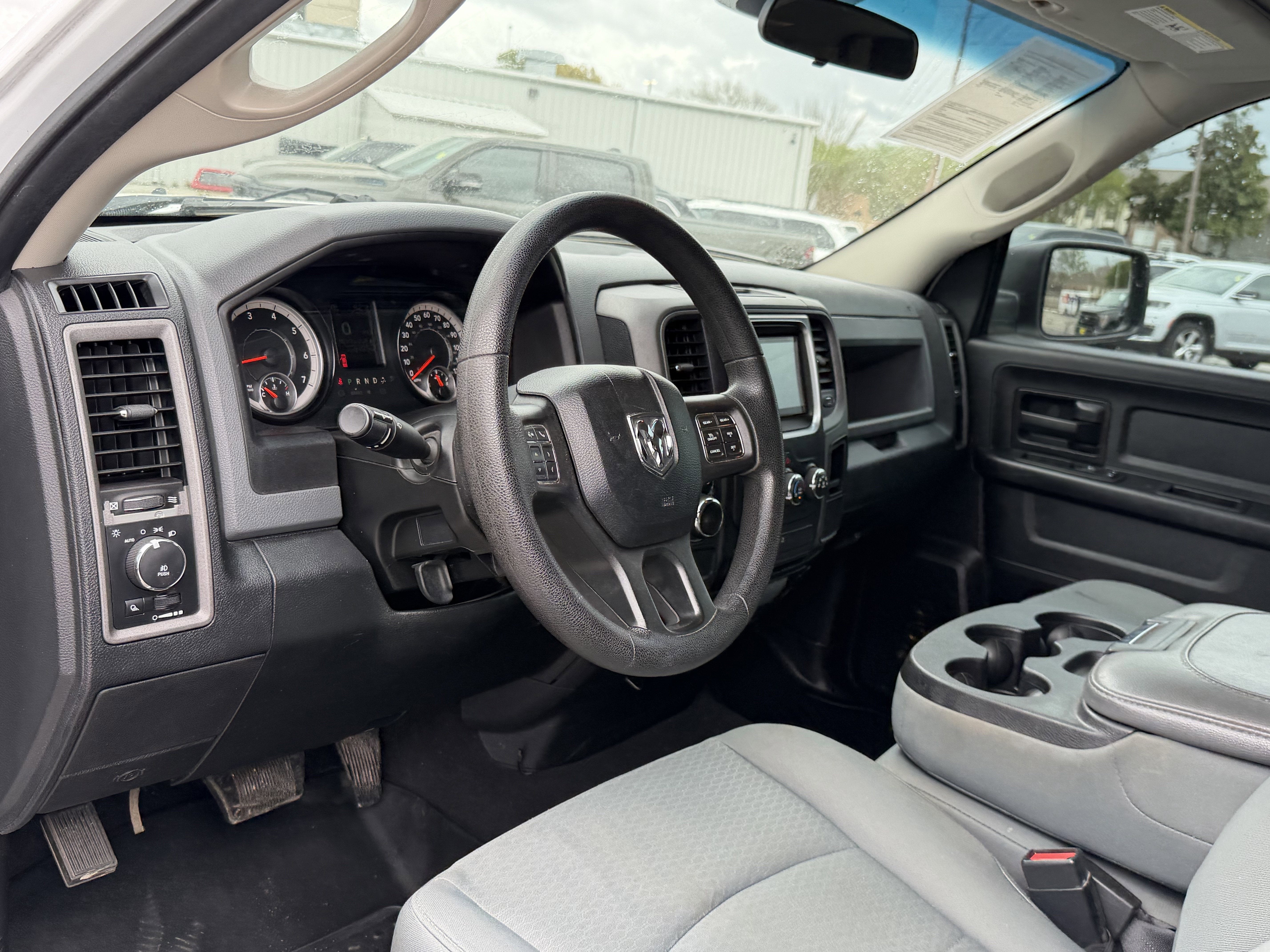 2017 RAM 1500 Express Quad Cab 4x2 6'4' Box