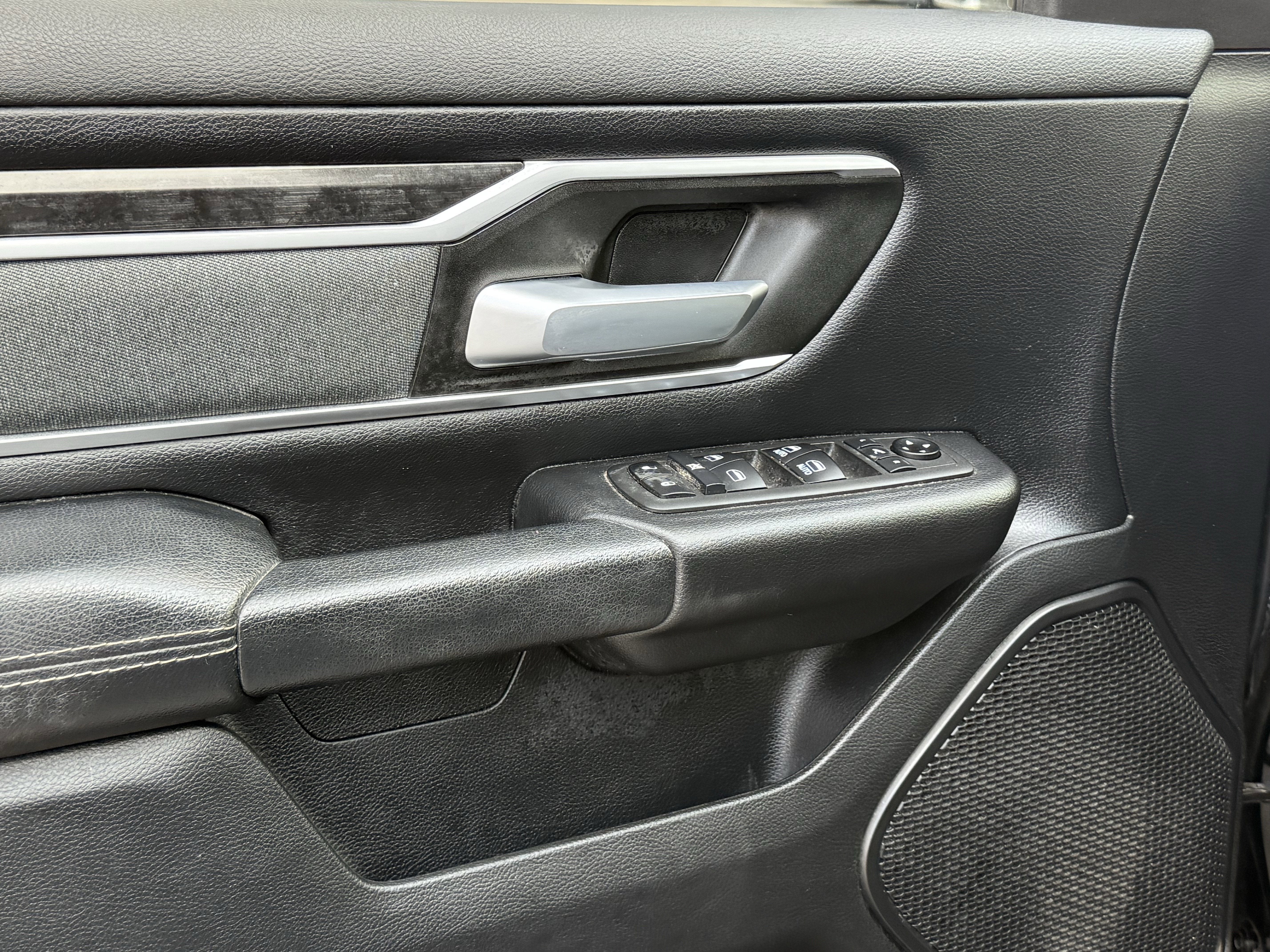 2021 RAM 1500 Lone Star Quad Cab 4x2 6'4' Box