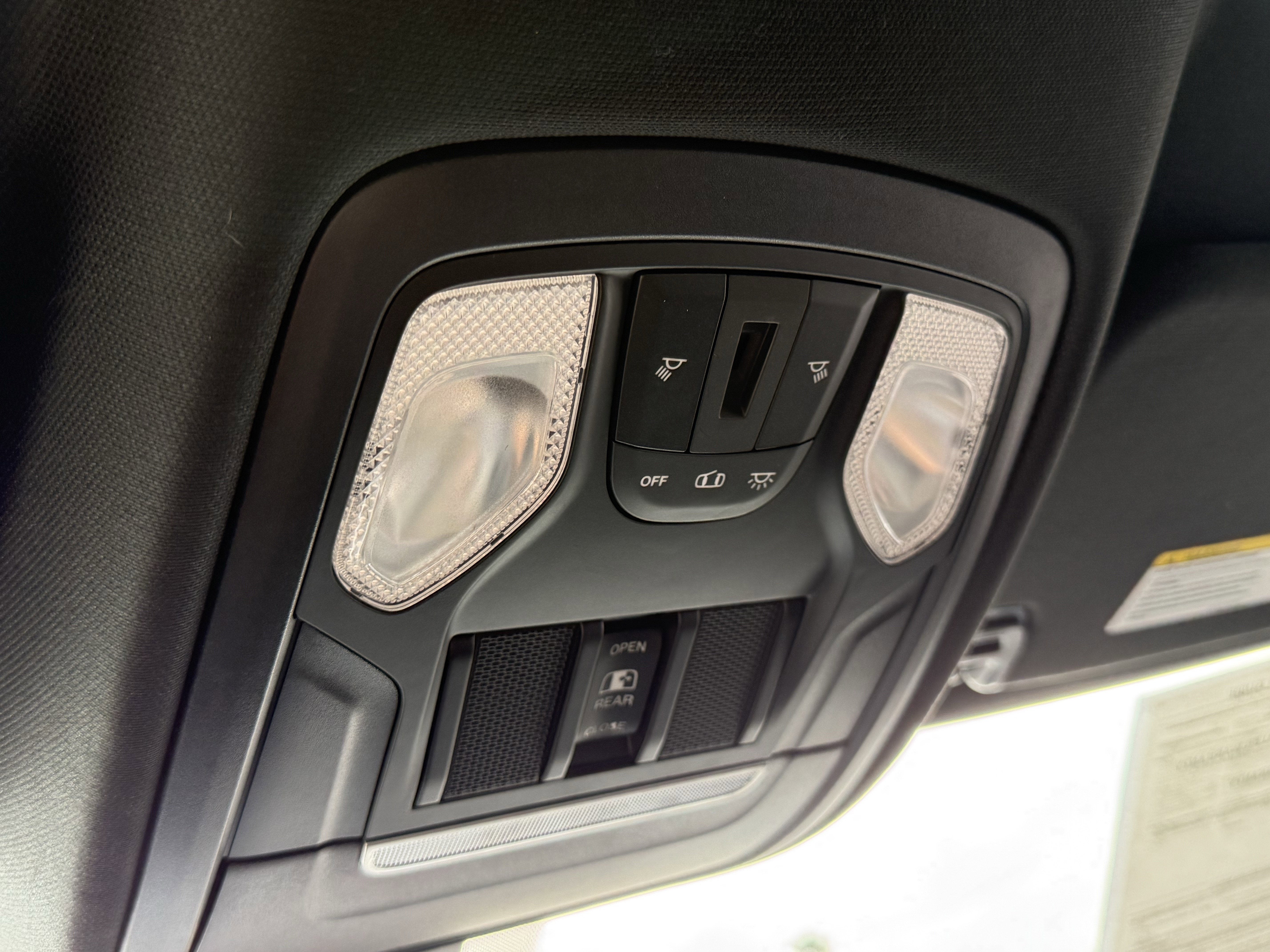 2021 RAM 1500 Lone Star Quad Cab 4x2 6'4' Box