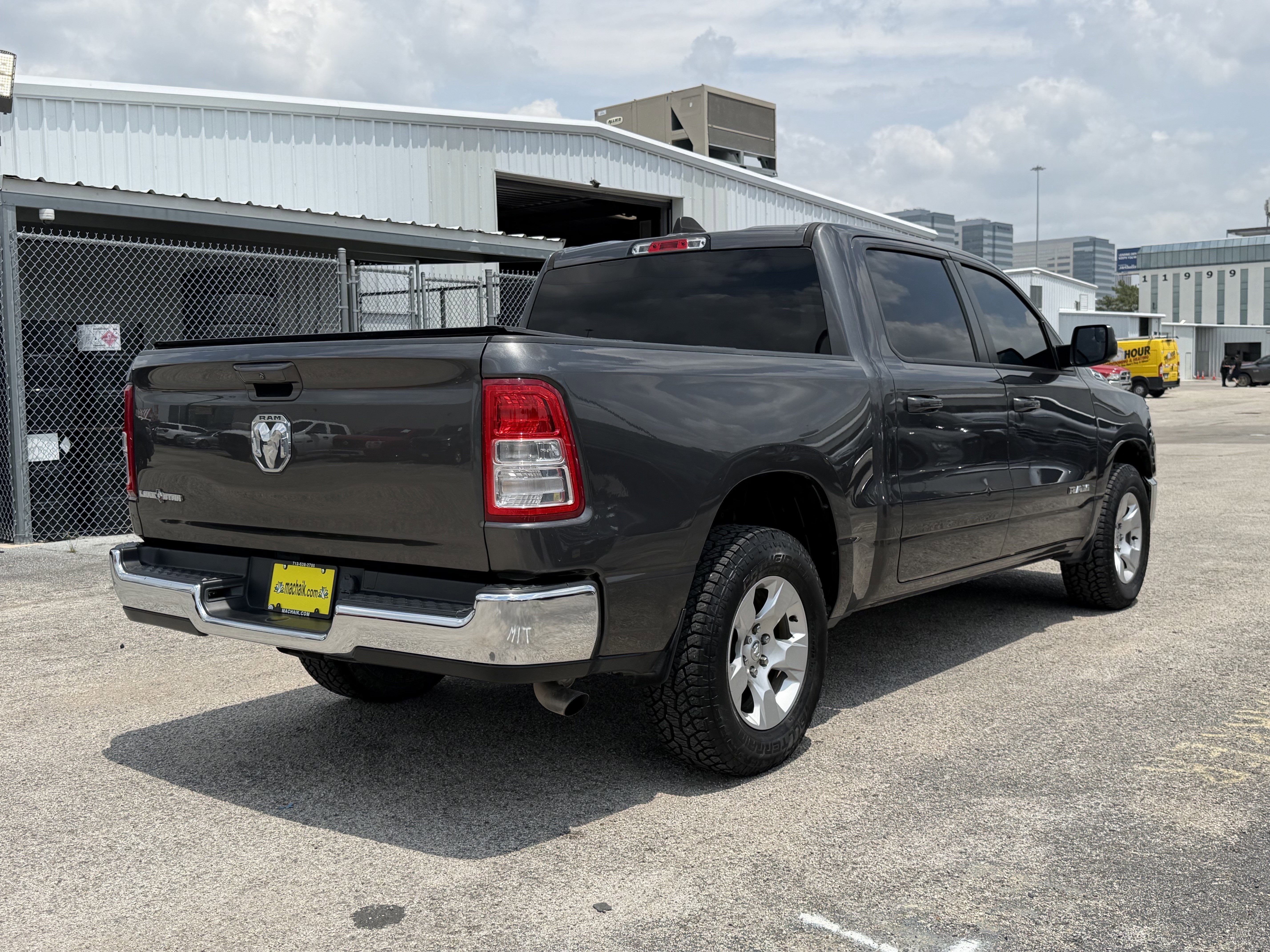 2022 RAM 1500 Lone Star Crew Cab 4x2 5'7' Box
