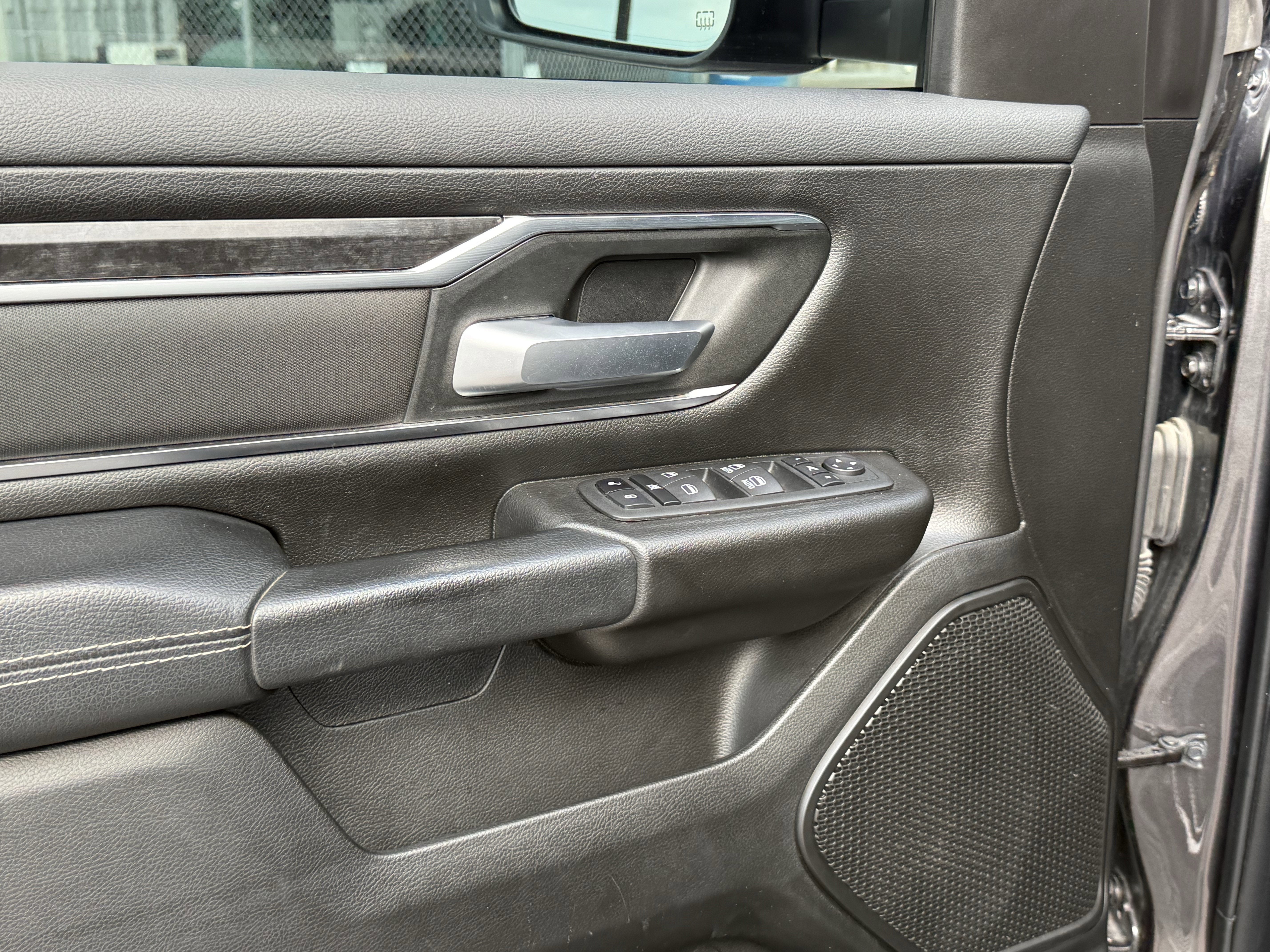 2024 RAM 1500 Lone Star Crew Cab 4x2 5'7' Box