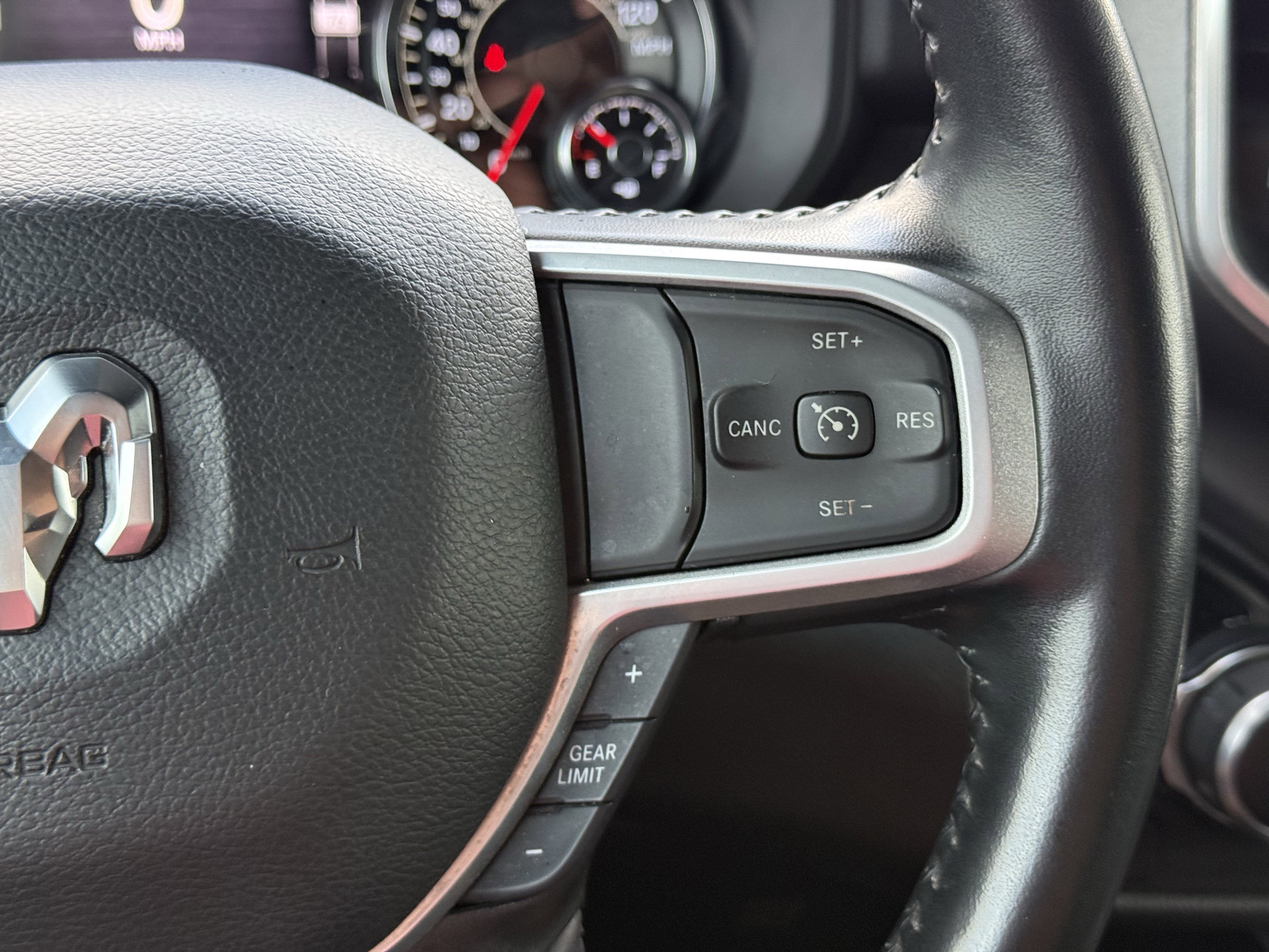 2024 RAM 1500 Lone Star Crew Cab 4x2 5'7' Box