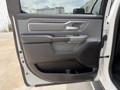 2020 RAM 1500 Big Horn Crew Cab 4x2 5'7' Box