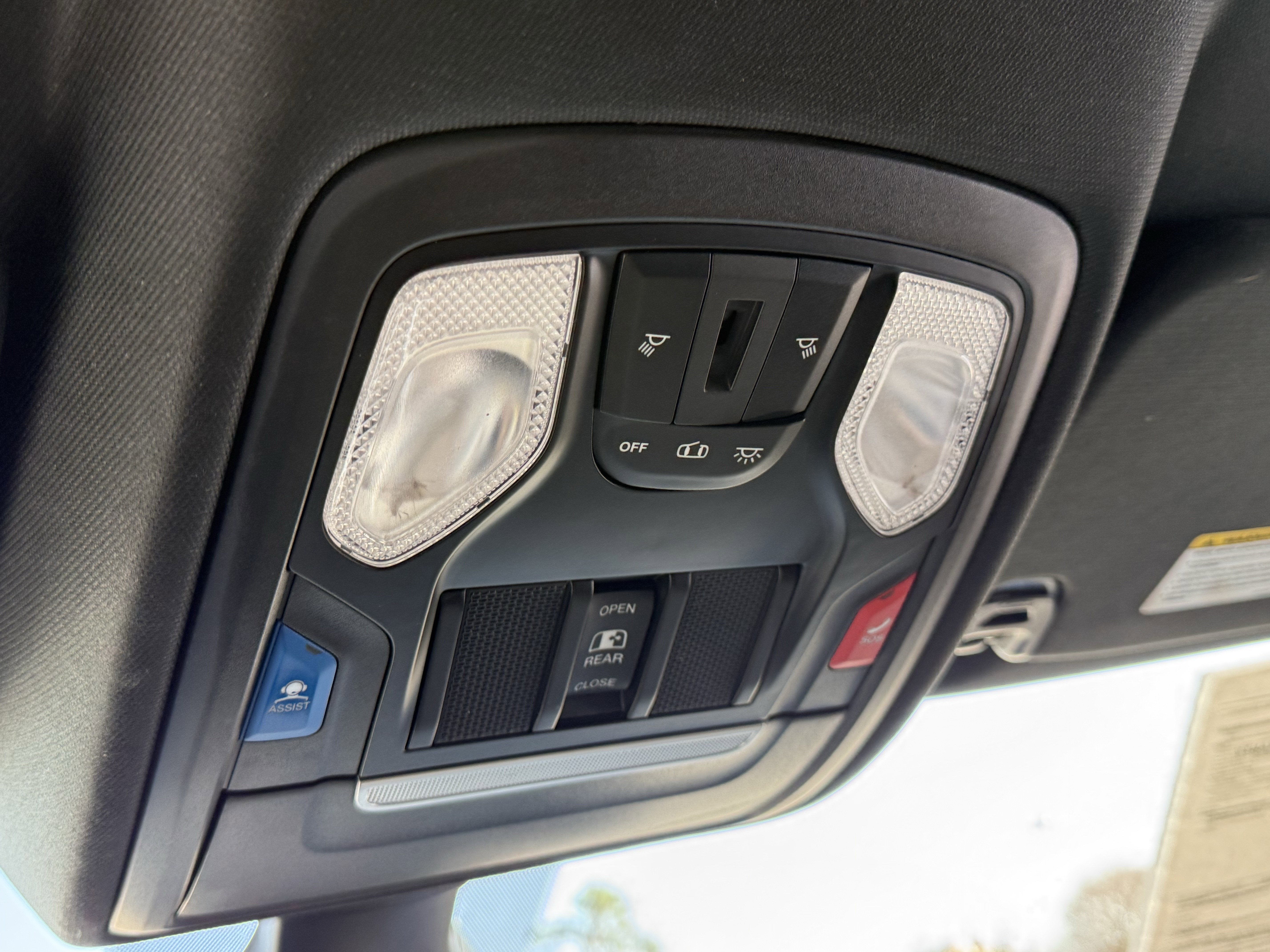 2020 RAM 1500 Lone Star Crew Cab 4x2 5'7' Box