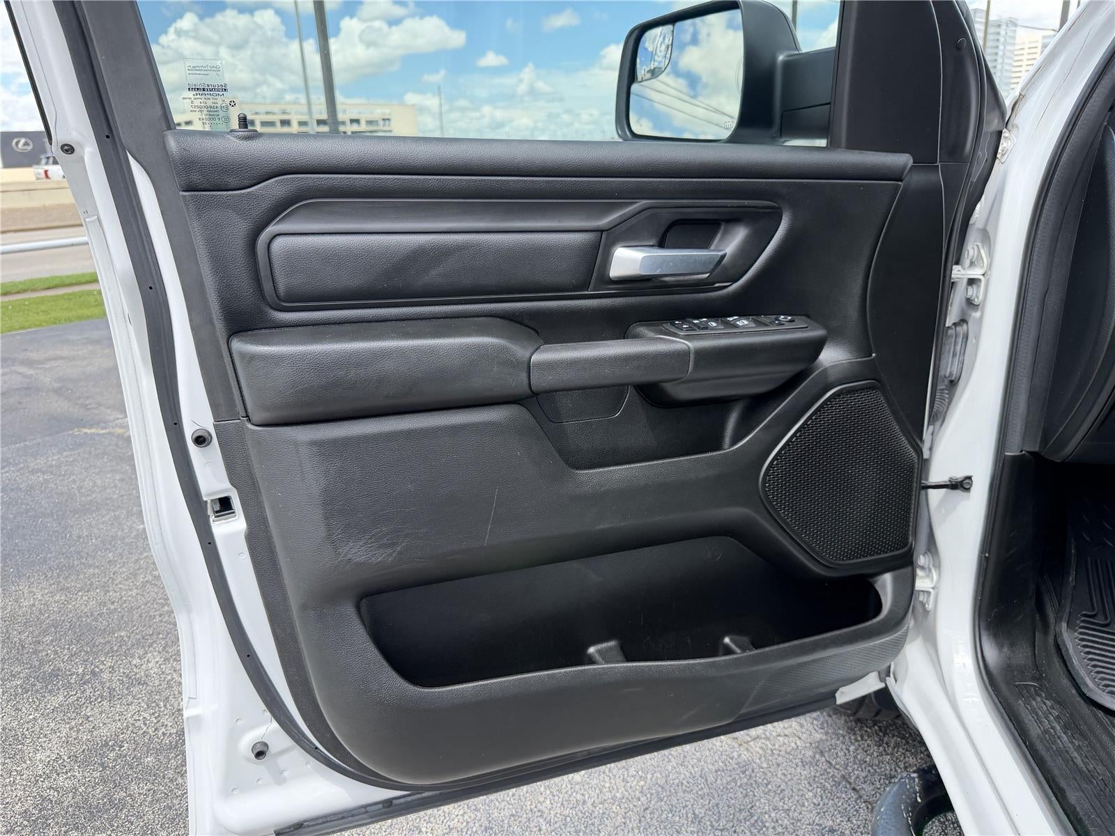 2022 RAM 1500 Tradesman Crew Cab 4x2 5'7' Box