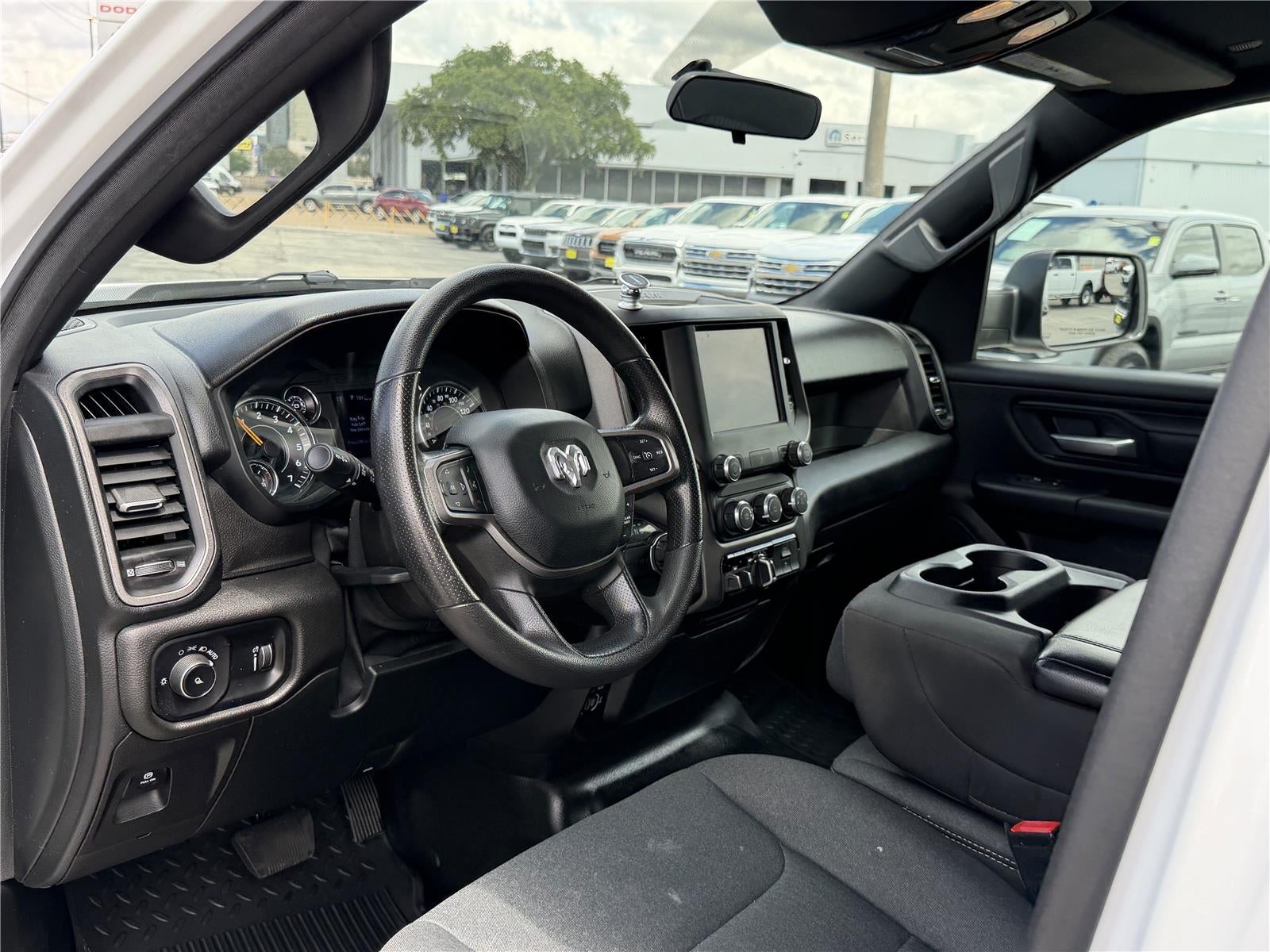 2022 RAM 1500 Tradesman Crew Cab 4x2 5'7' Box