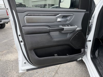 2022 RAM 1500 Big Horn Crew Cab 4x4 6'4' Box