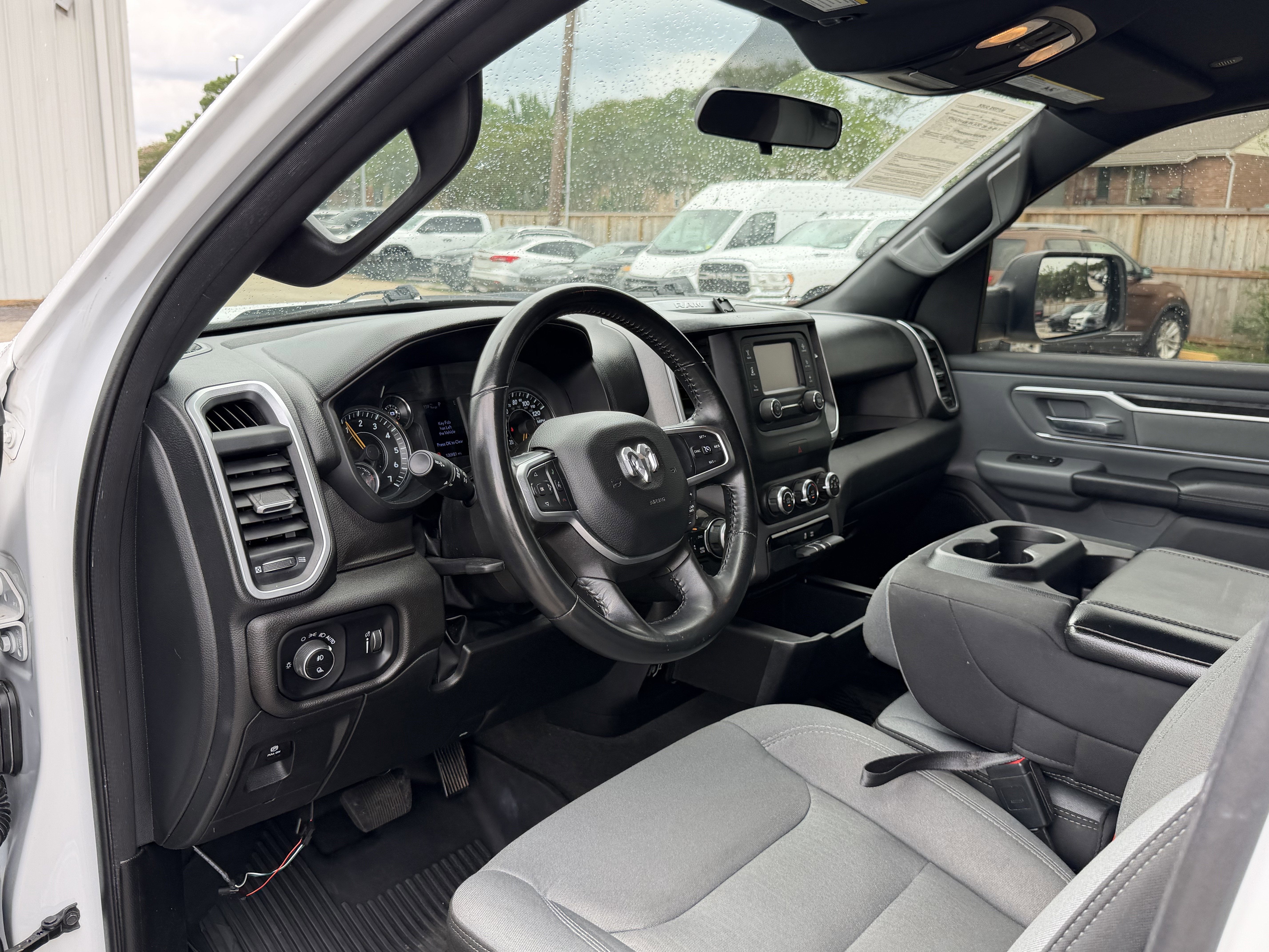 2022 RAM 1500 Big Horn Crew Cab 4x4 6'4' Box