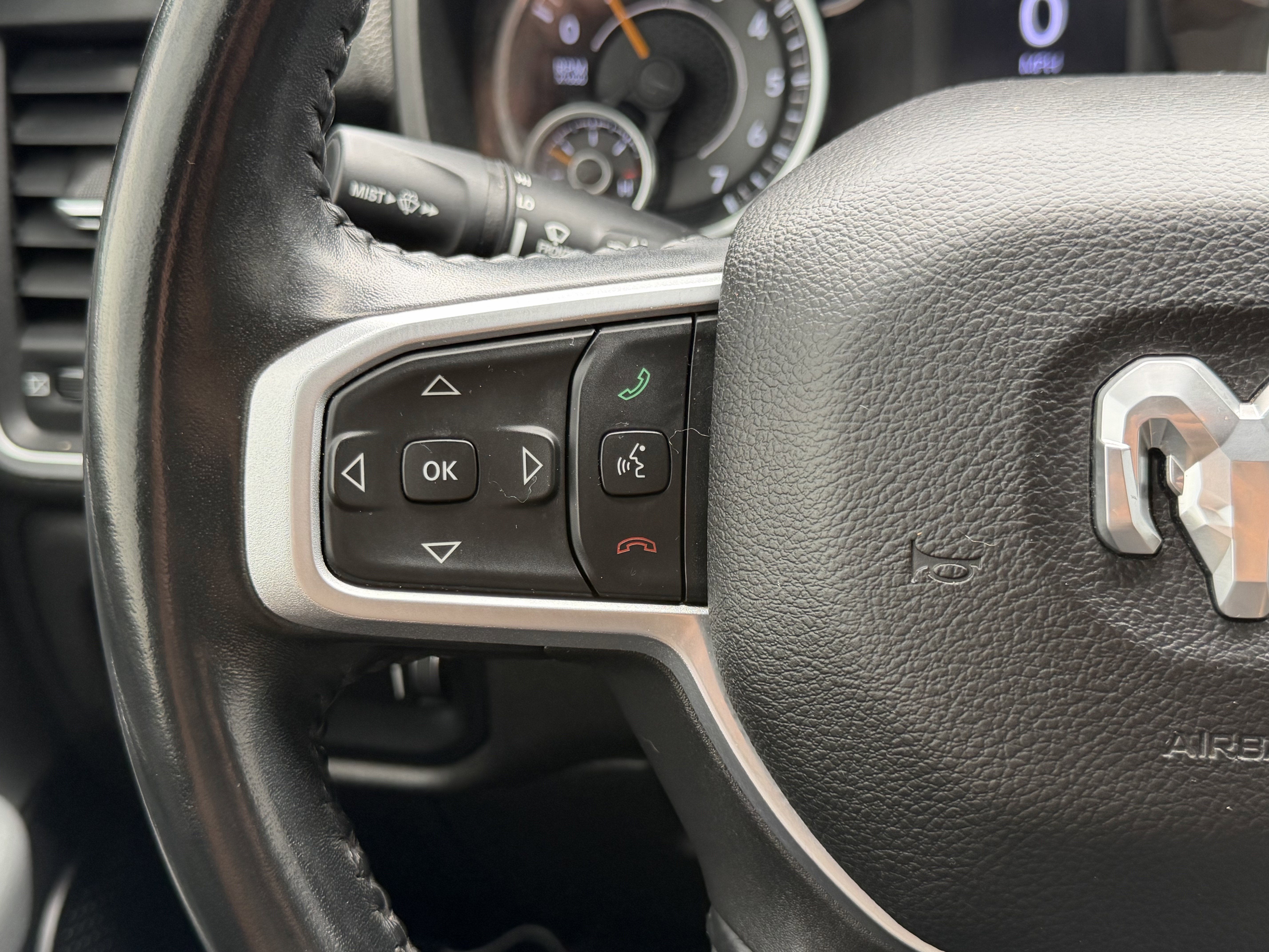 2022 RAM 1500 Big Horn Crew Cab 4x4 6'4' Box