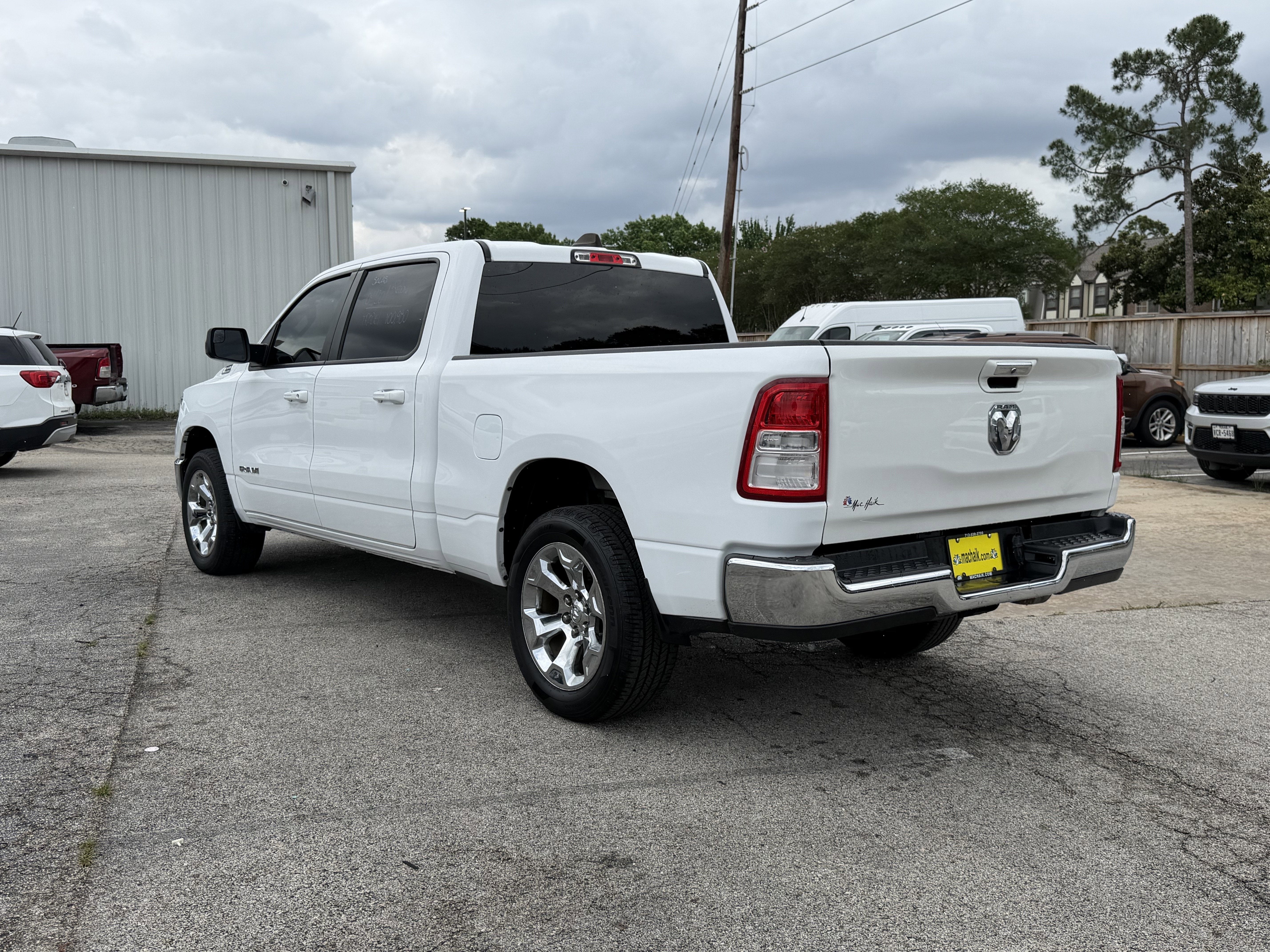 2022 RAM 1500 Big Horn Crew Cab 4x4 6'4' Box