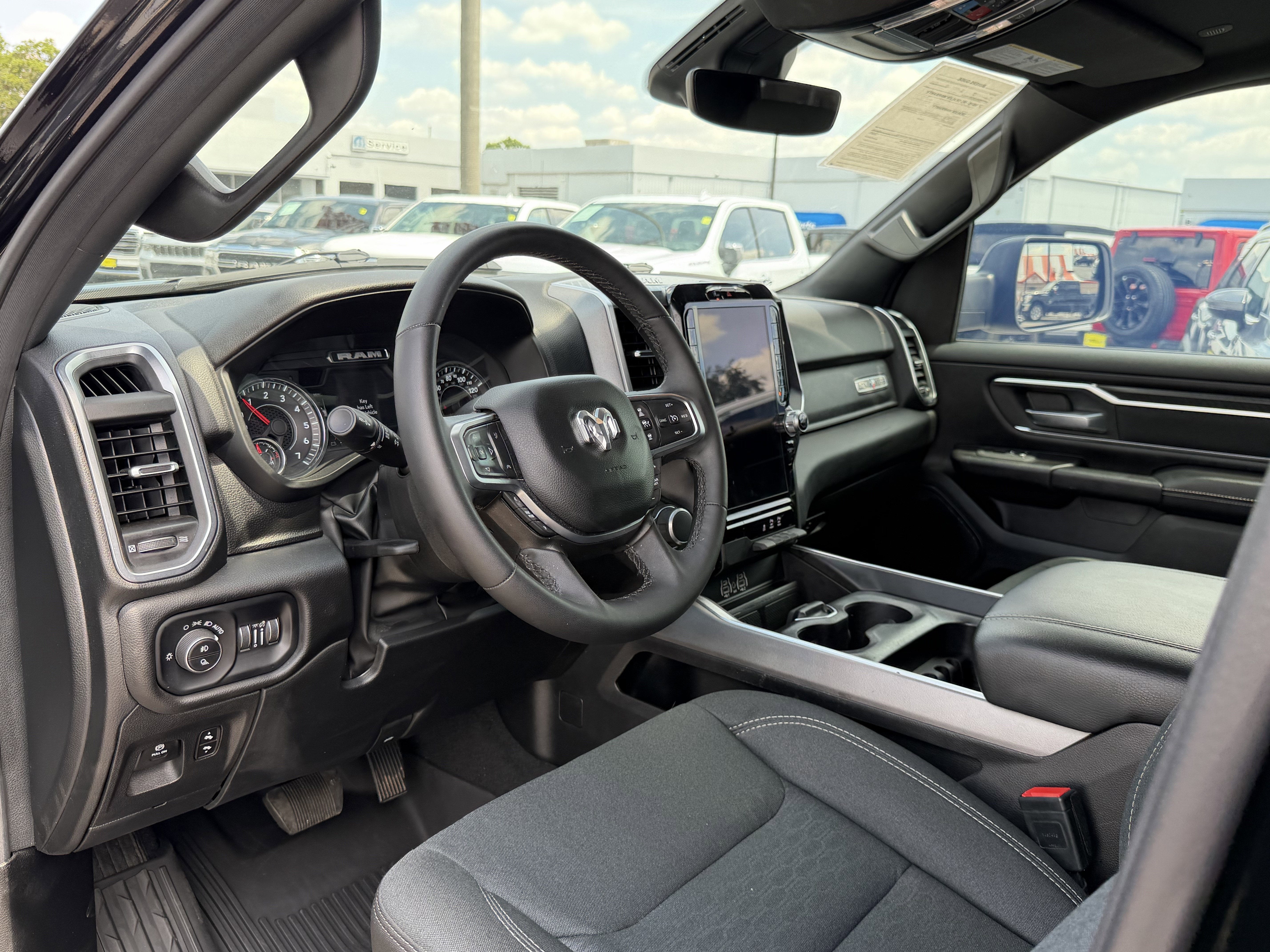 2025 RAM 1500 Lone Star Crew Cab 4x4 5'7' Box