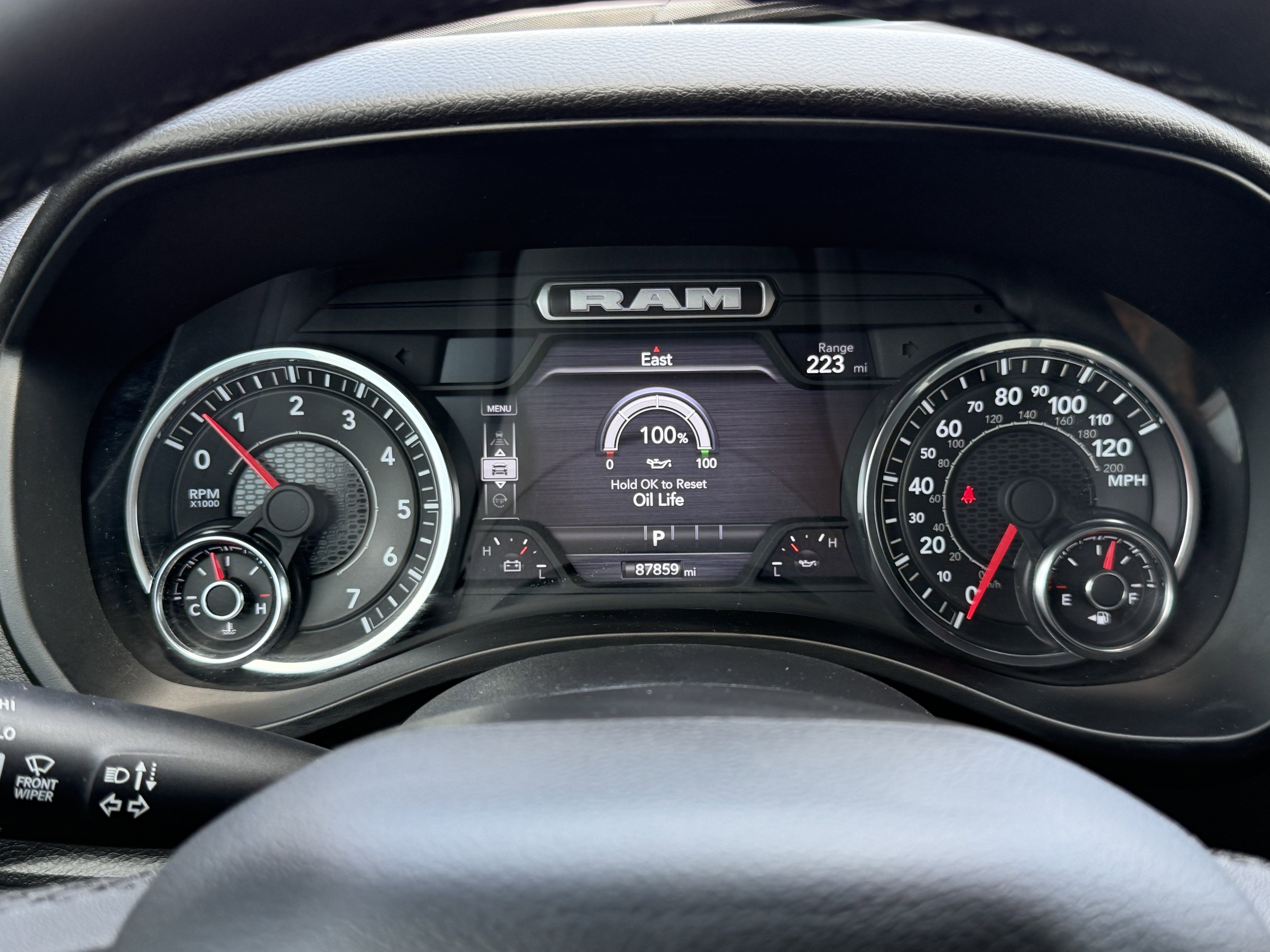 2025 RAM 1500 Lone Star Crew Cab 4x4 5'7' Box