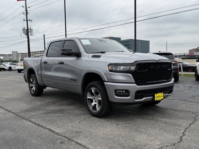 2025 RAM 1500 Lone Star Crew Cab 4x4 5'7' Box