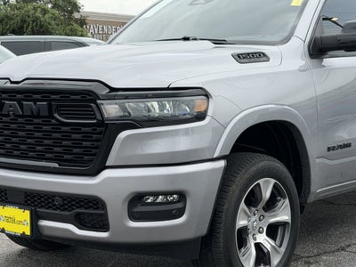 2025 RAM 1500 Lone Star Crew Cab 4x4 5'7' Box