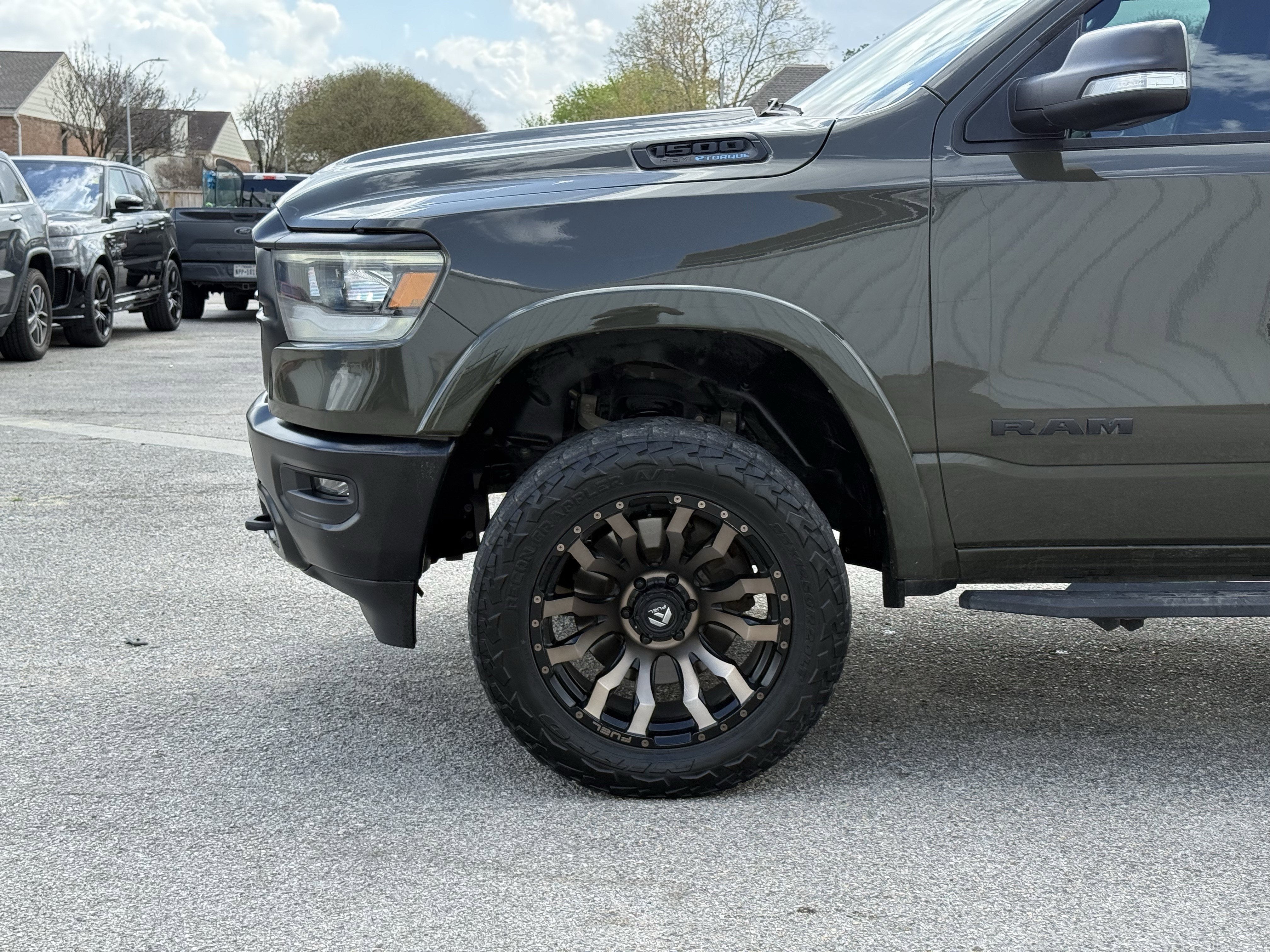 2021 RAM 1500 Lone Star Crew Cab 4x4 5'7' Box