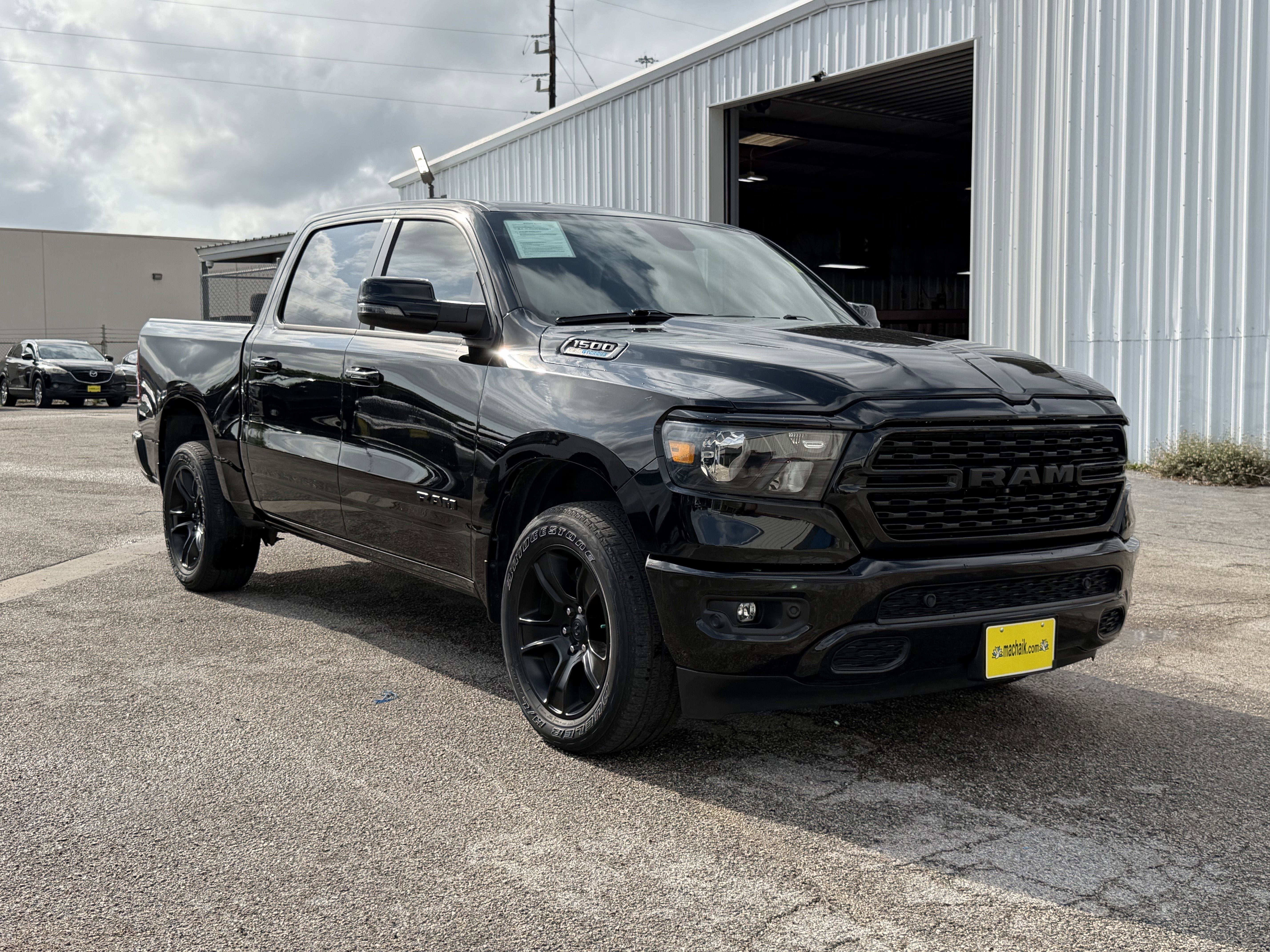 2023 RAM 1500 Lone Star Crew Cab 4x4 5'7' Box