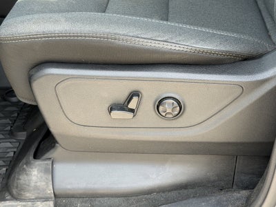 2021 RAM 1500 Big Horn Crew Cab 4x4 5'7' Box