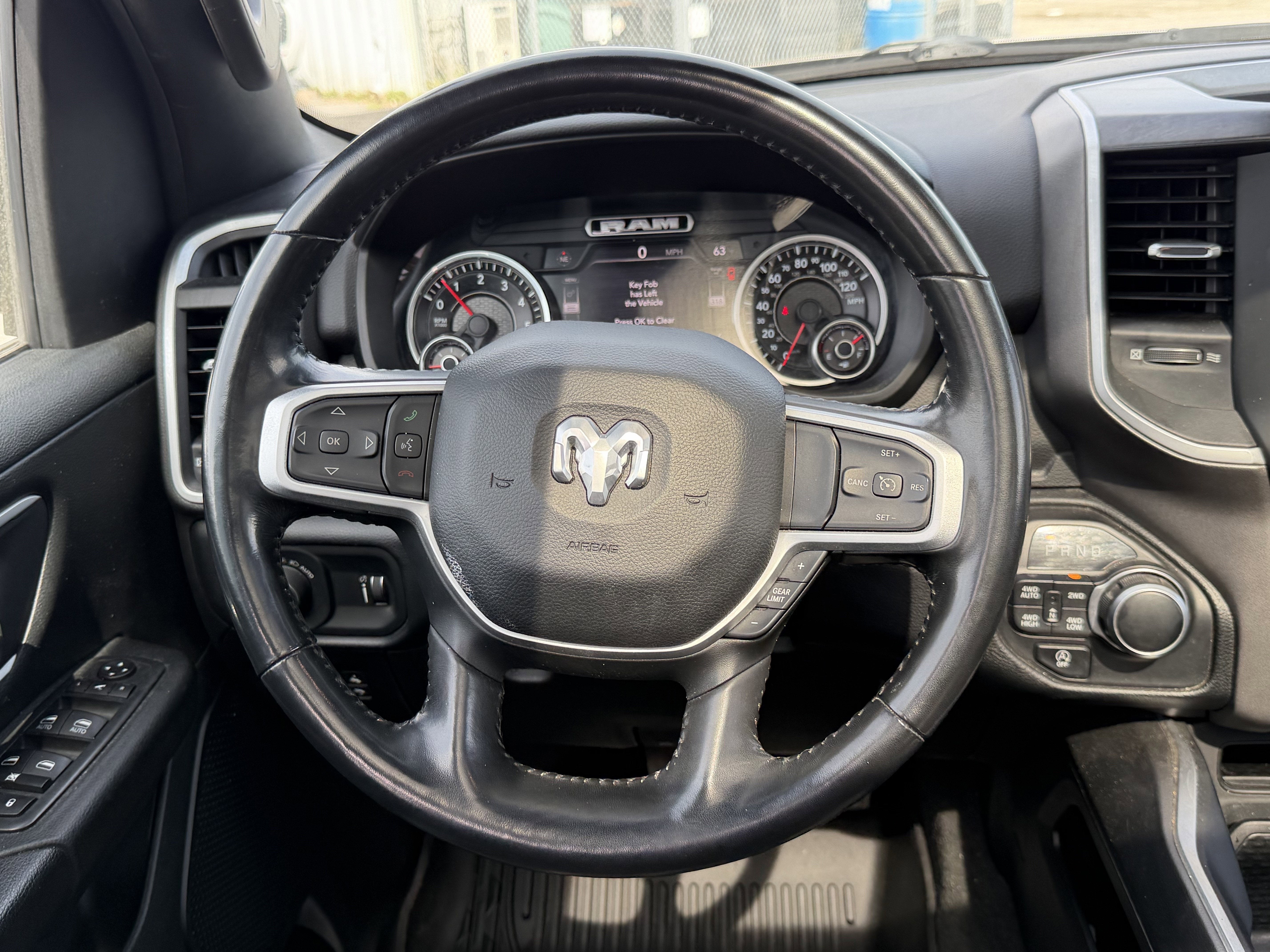 2021 RAM 1500 Big Horn Crew Cab 4x4 5'7' Box