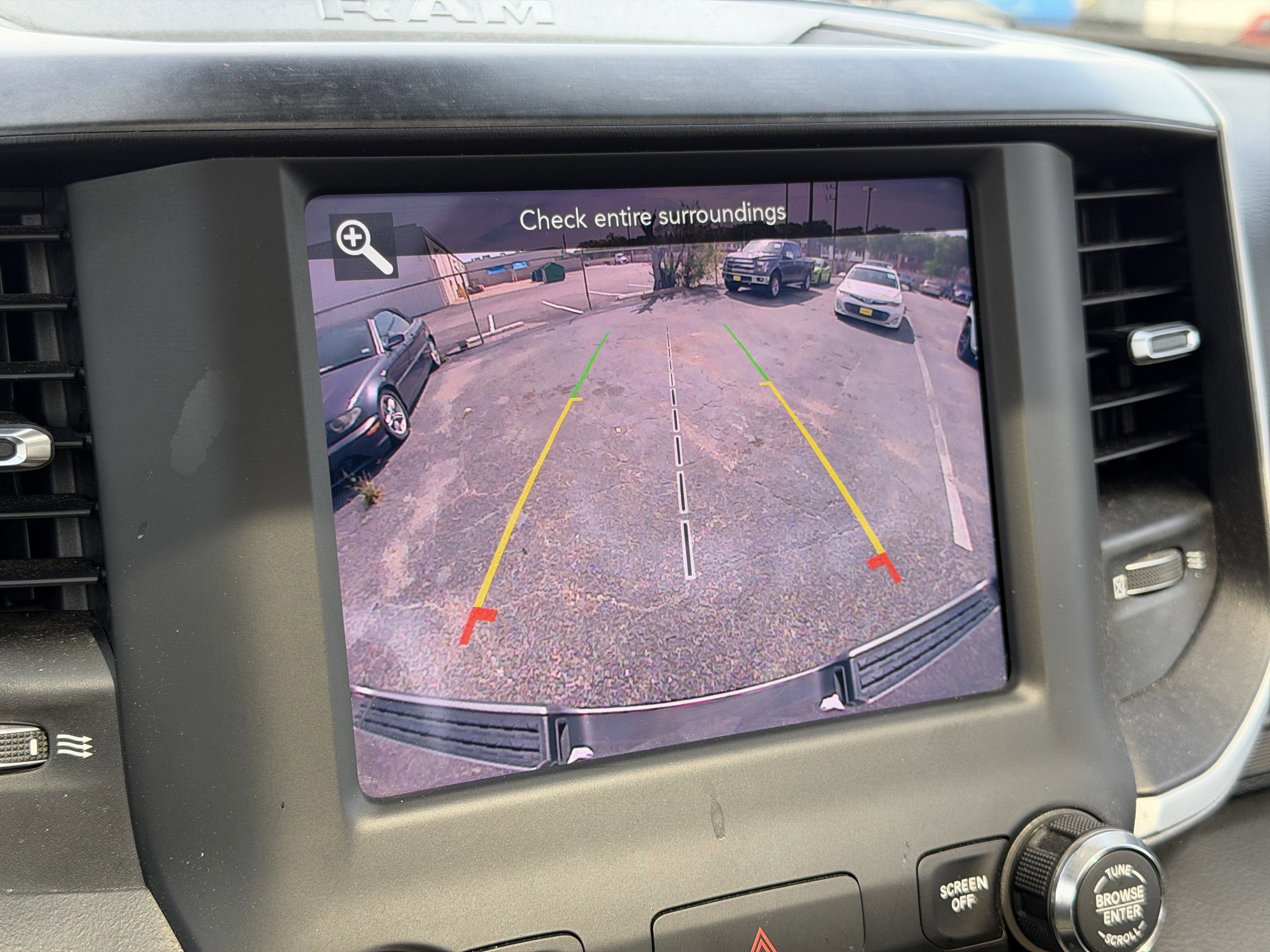 2021 RAM 1500 Big Horn Crew Cab 4x4 5'7' Box