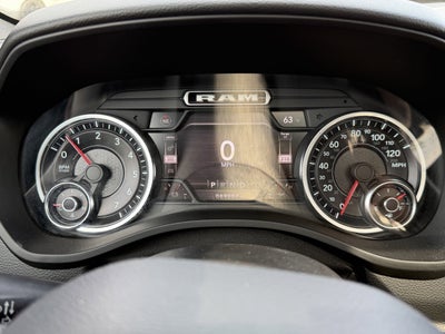 2021 RAM 1500 Big Horn Crew Cab 4x4 5'7' Box