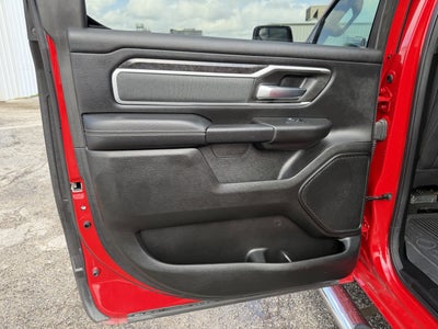 2022 RAM 1500 Big Horn Crew Cab 4x4 5'7' Box