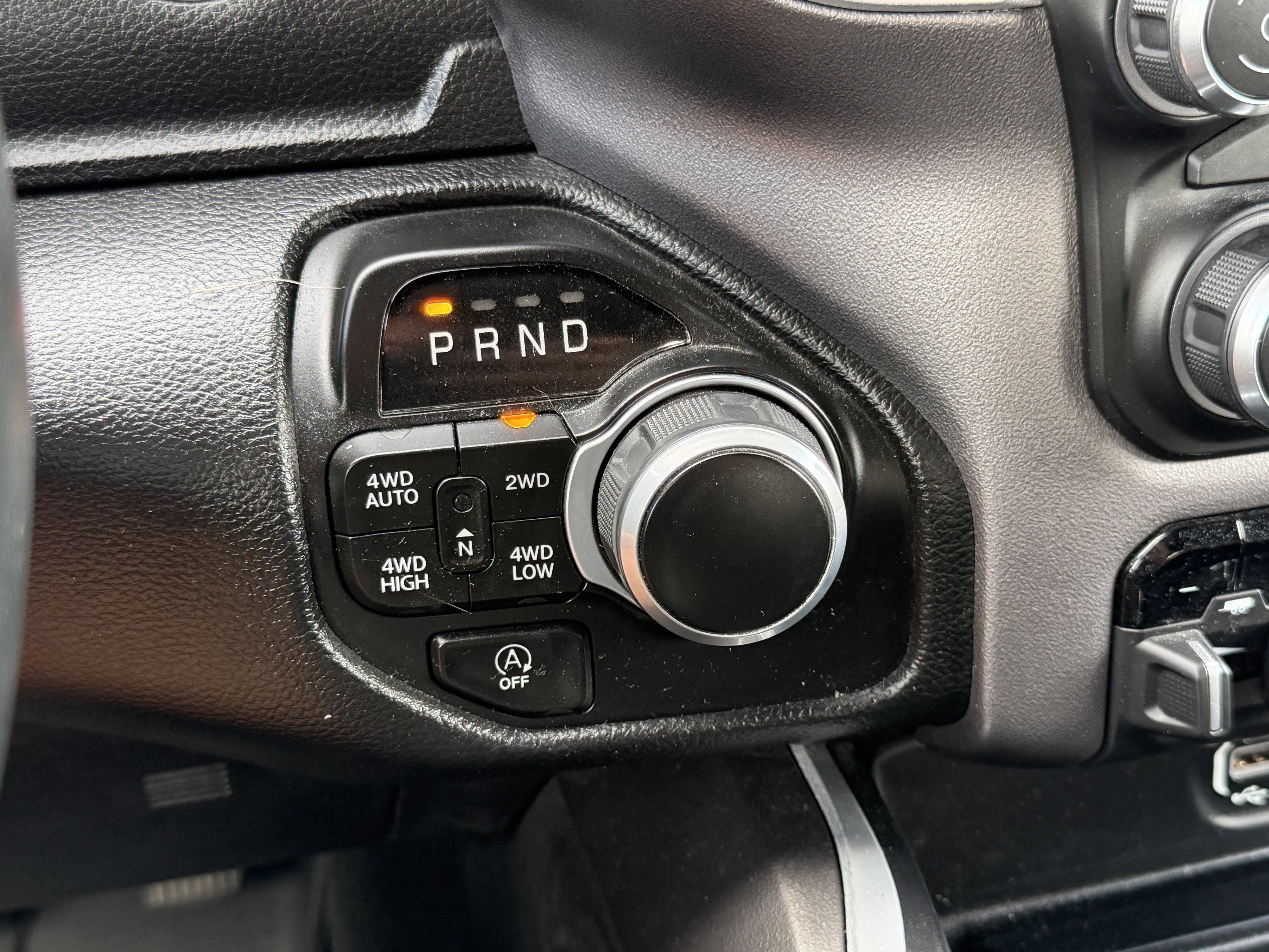 2022 RAM 1500 Big Horn Crew Cab 4x4 5'7' Box