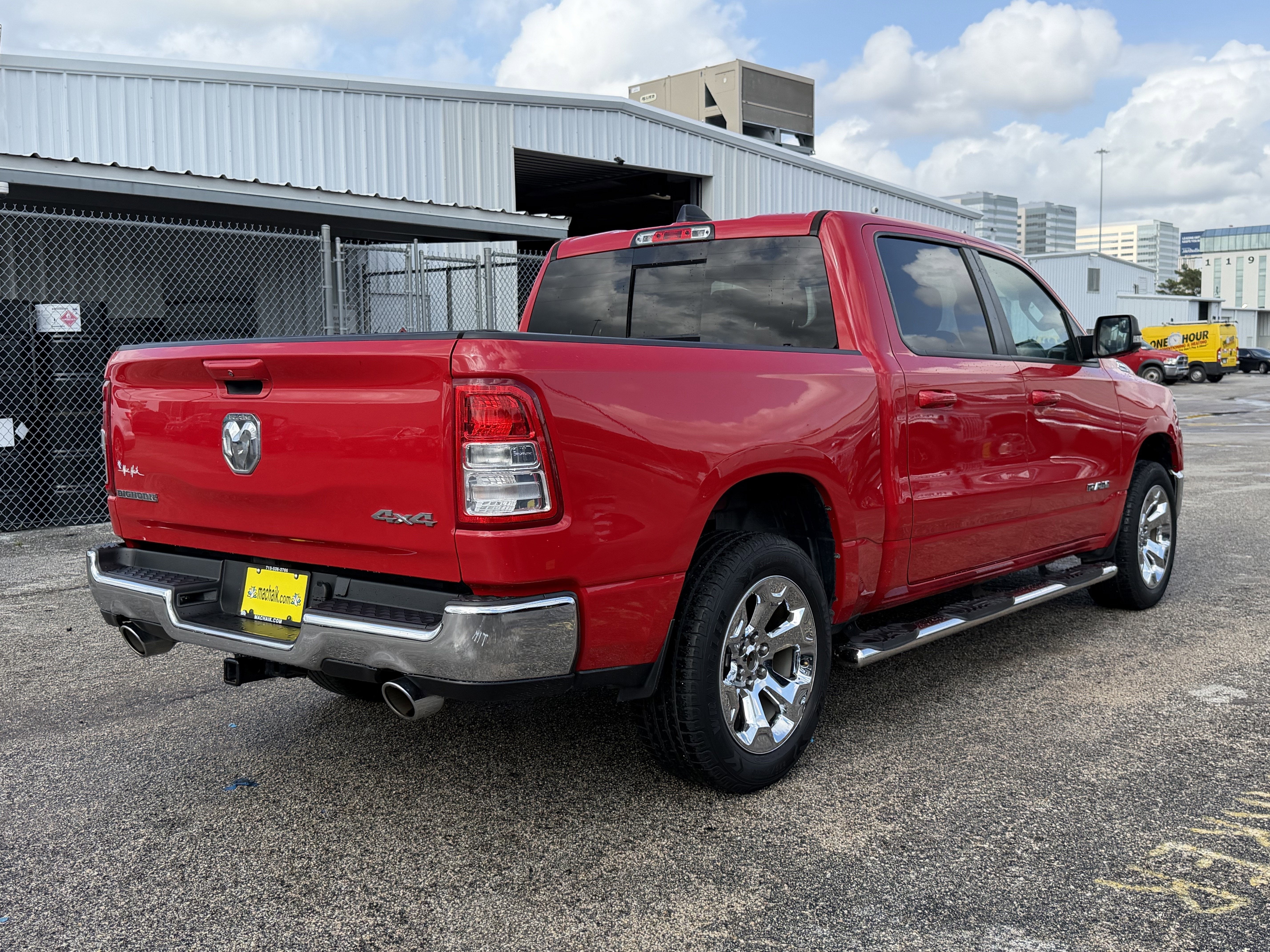 2022 RAM 1500 Big Horn Crew Cab 4x4 5'7' Box