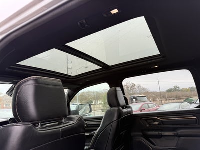 2021 RAM 1500 Limited Crew Cab 4x4 5'7' Box