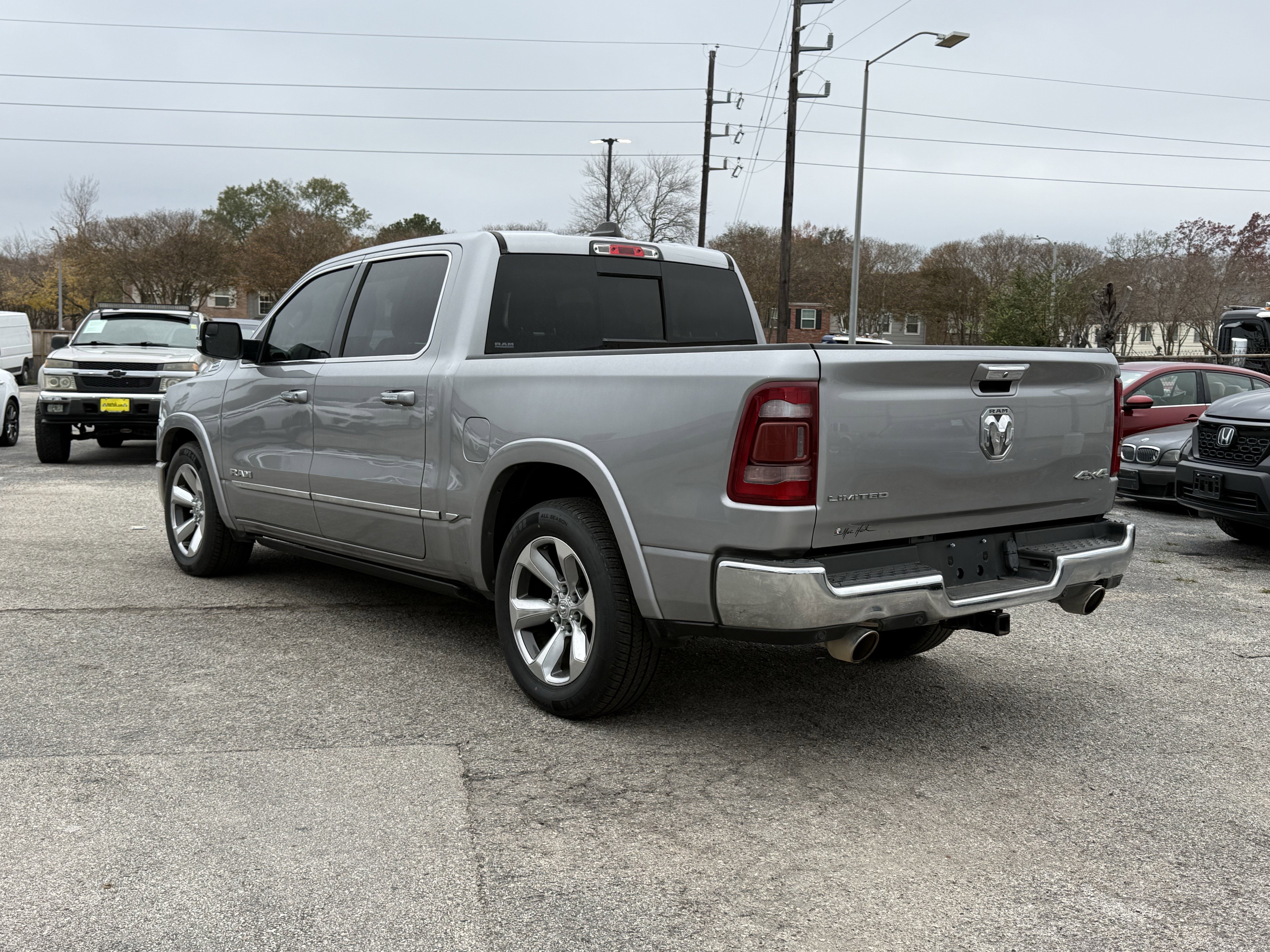2021 RAM 1500 Limited Crew Cab 4x4 5'7' Box