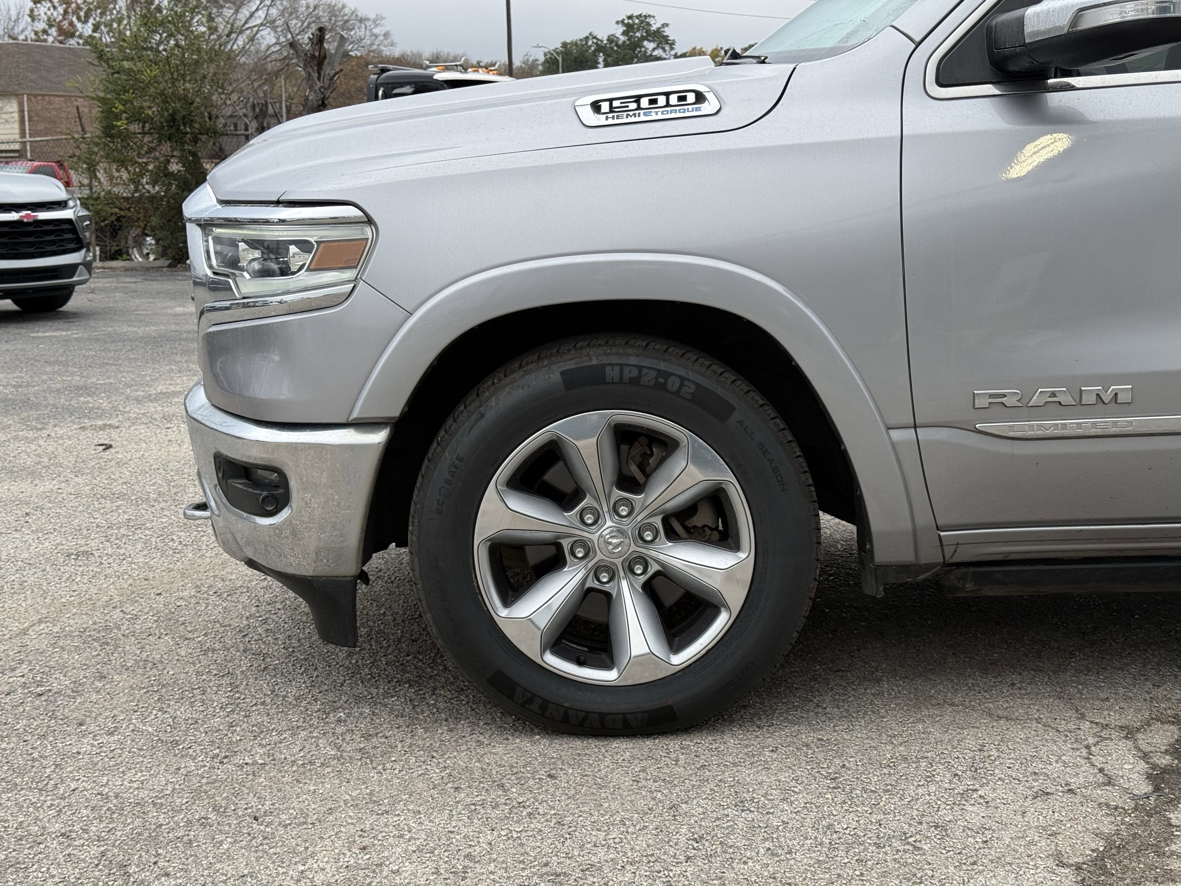 2021 RAM 1500 Limited Crew Cab 4x4 5'7' Box