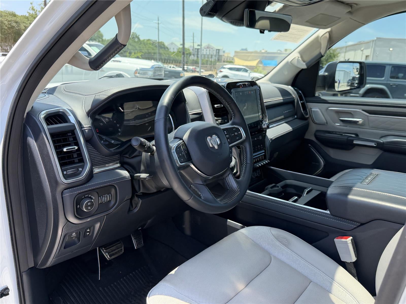2024 RAM 1500 Limited Crew Cab 4x4 5'7' Box