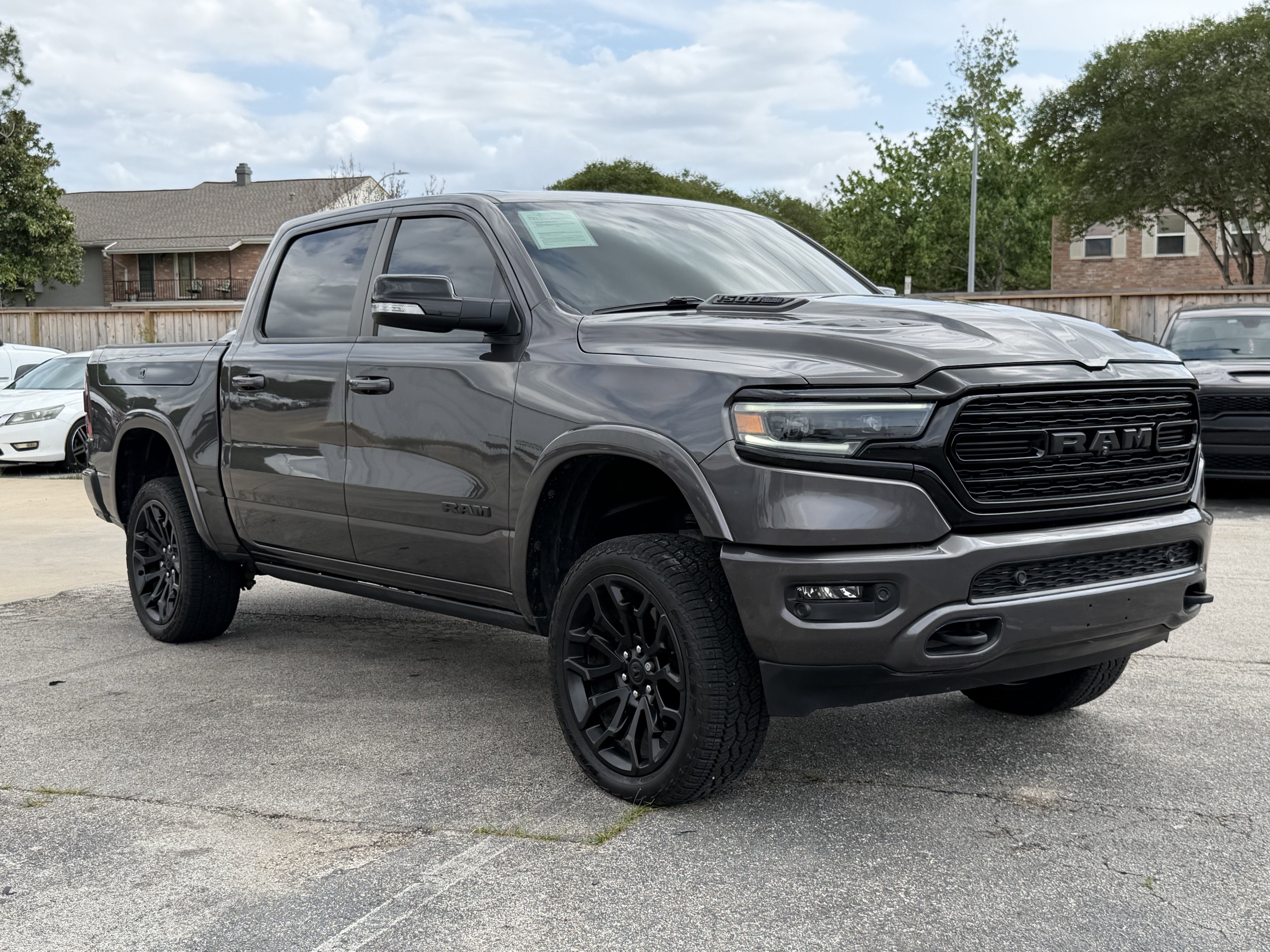 2021 RAM 1500 Limited Crew Cab 4x4 5'7' Box