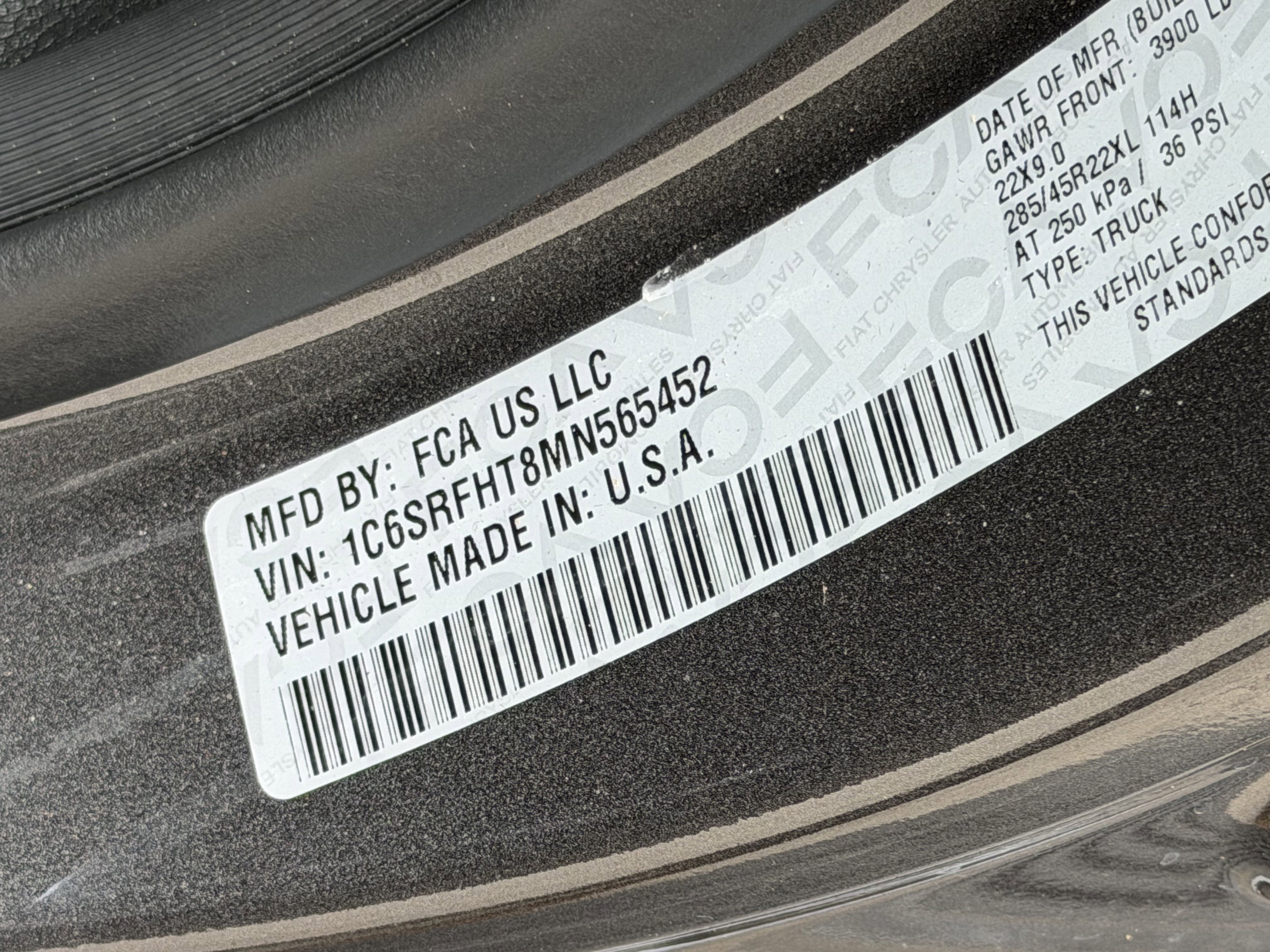 2021 RAM 1500 Limited Crew Cab 4x4 5'7' Box