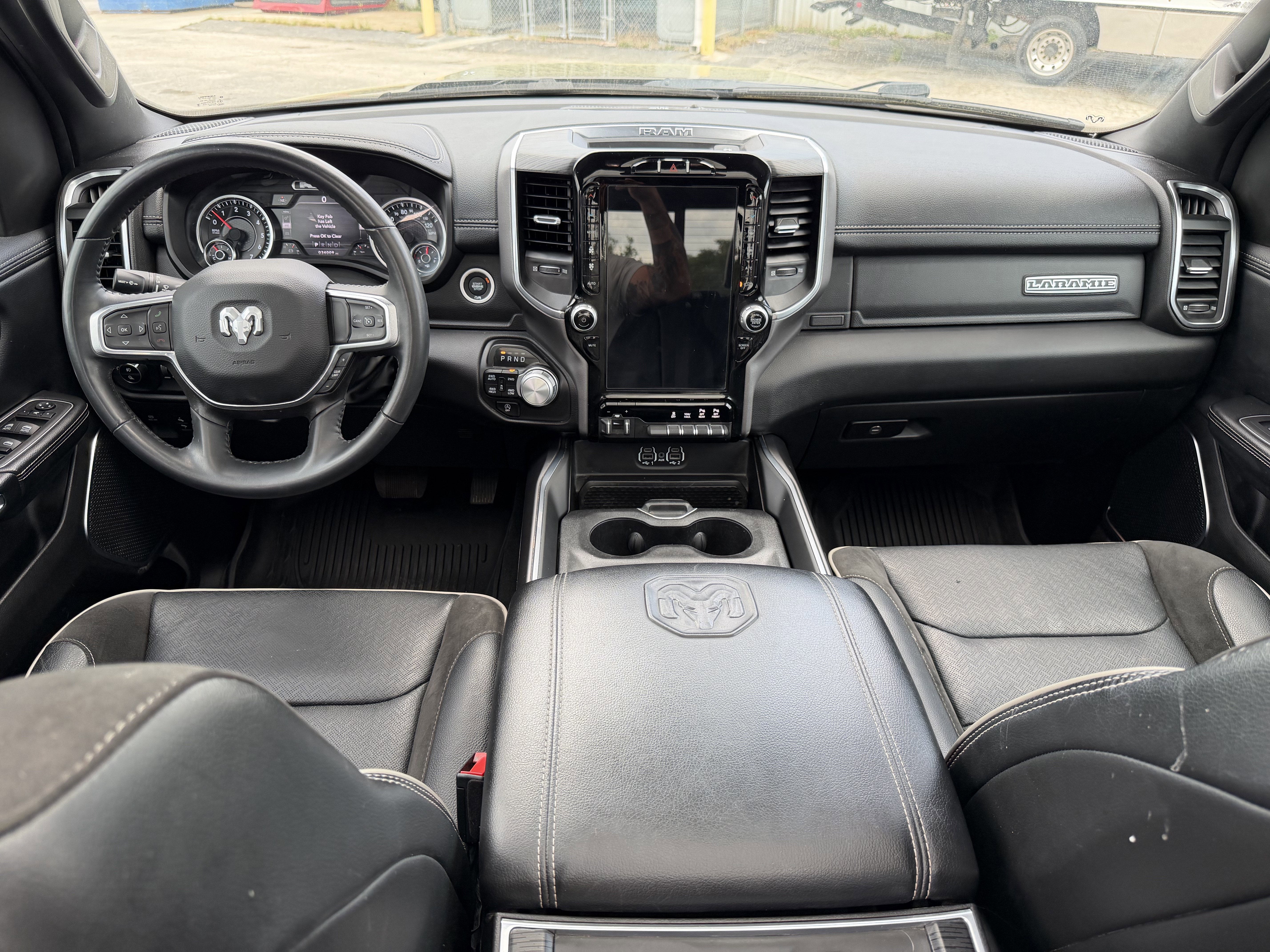 2024 RAM 1500 LARAMIE