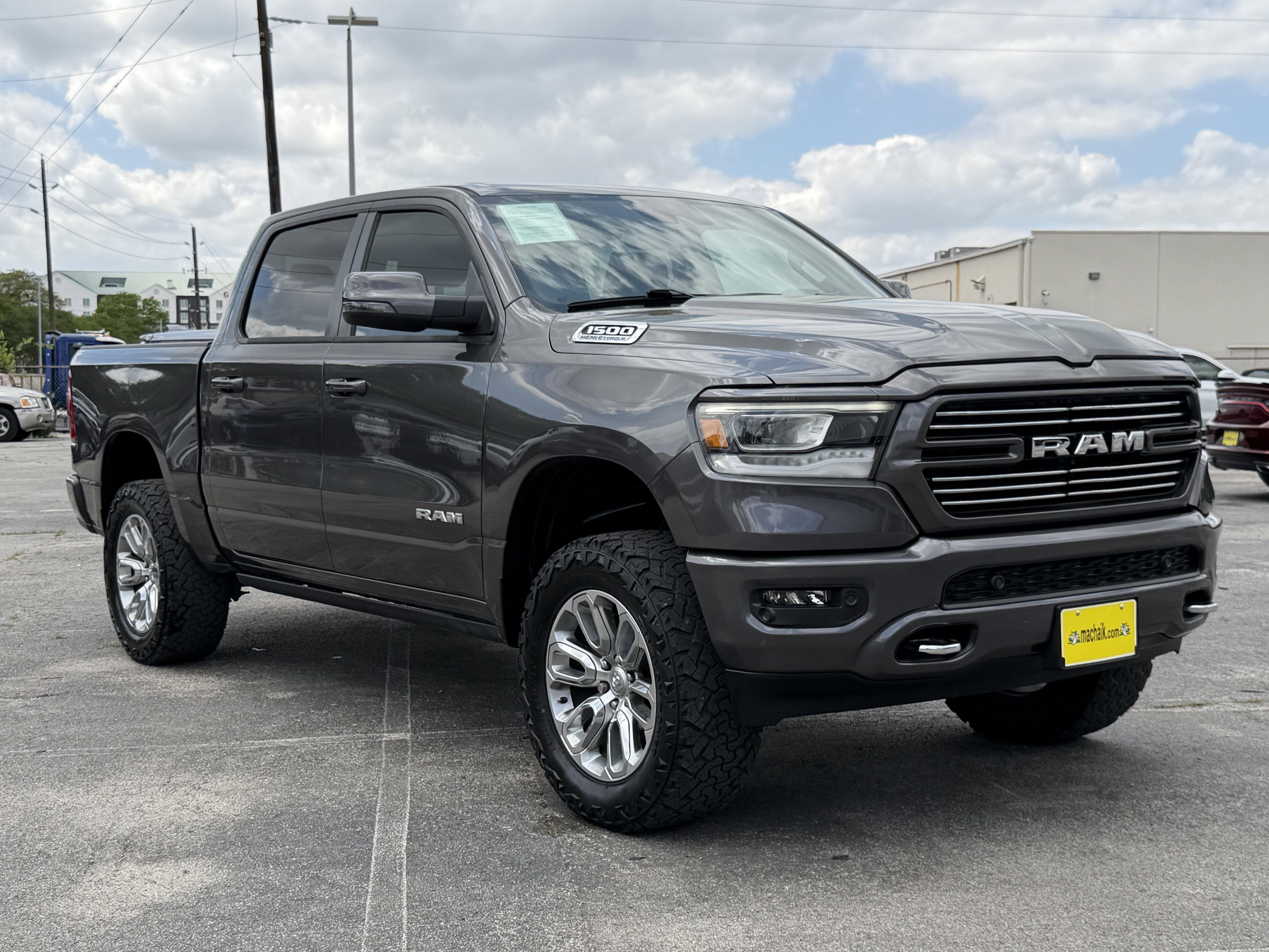 2024 RAM 1500 LARAMIE