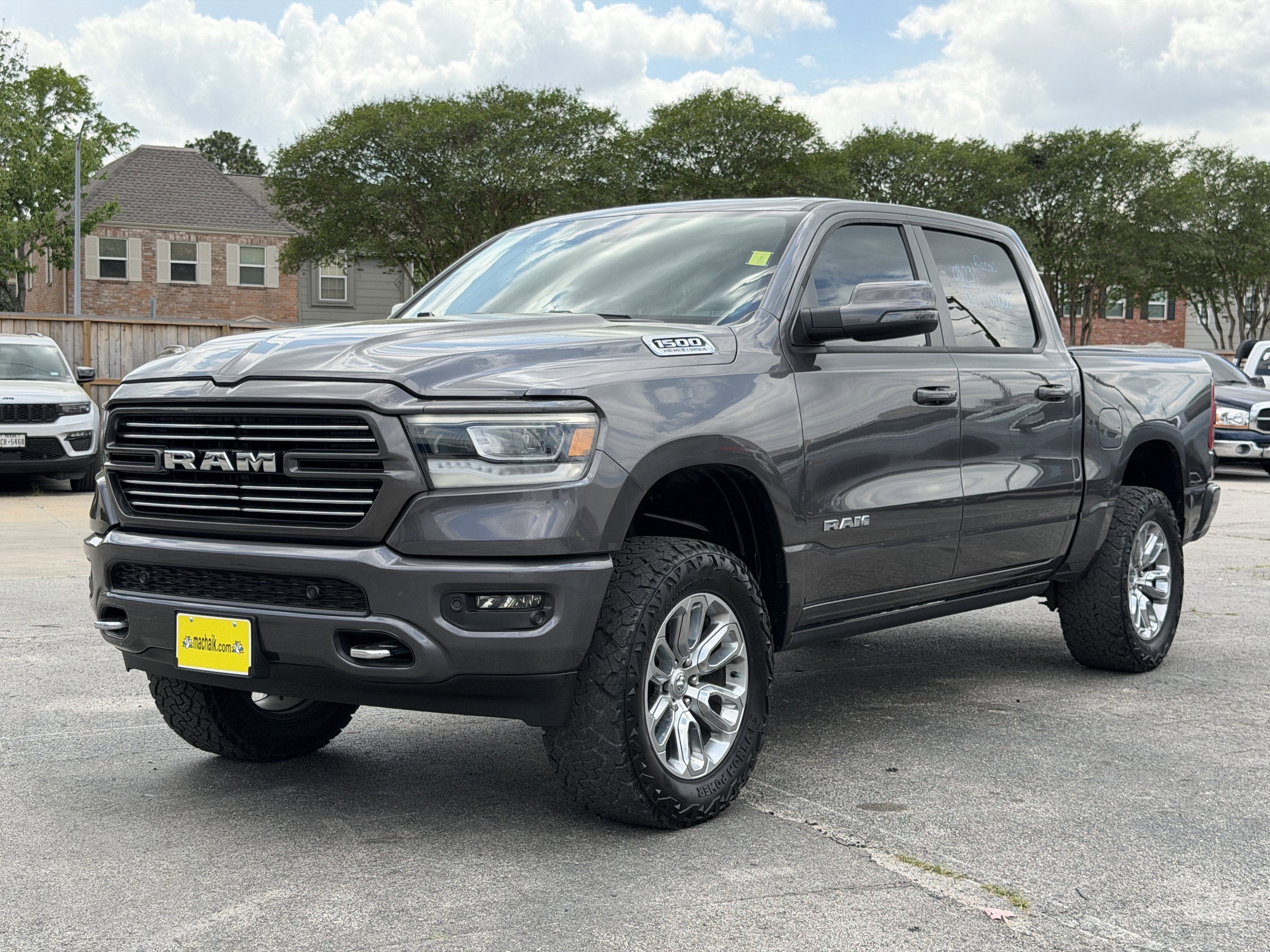 2024 RAM 1500 LARAMIE