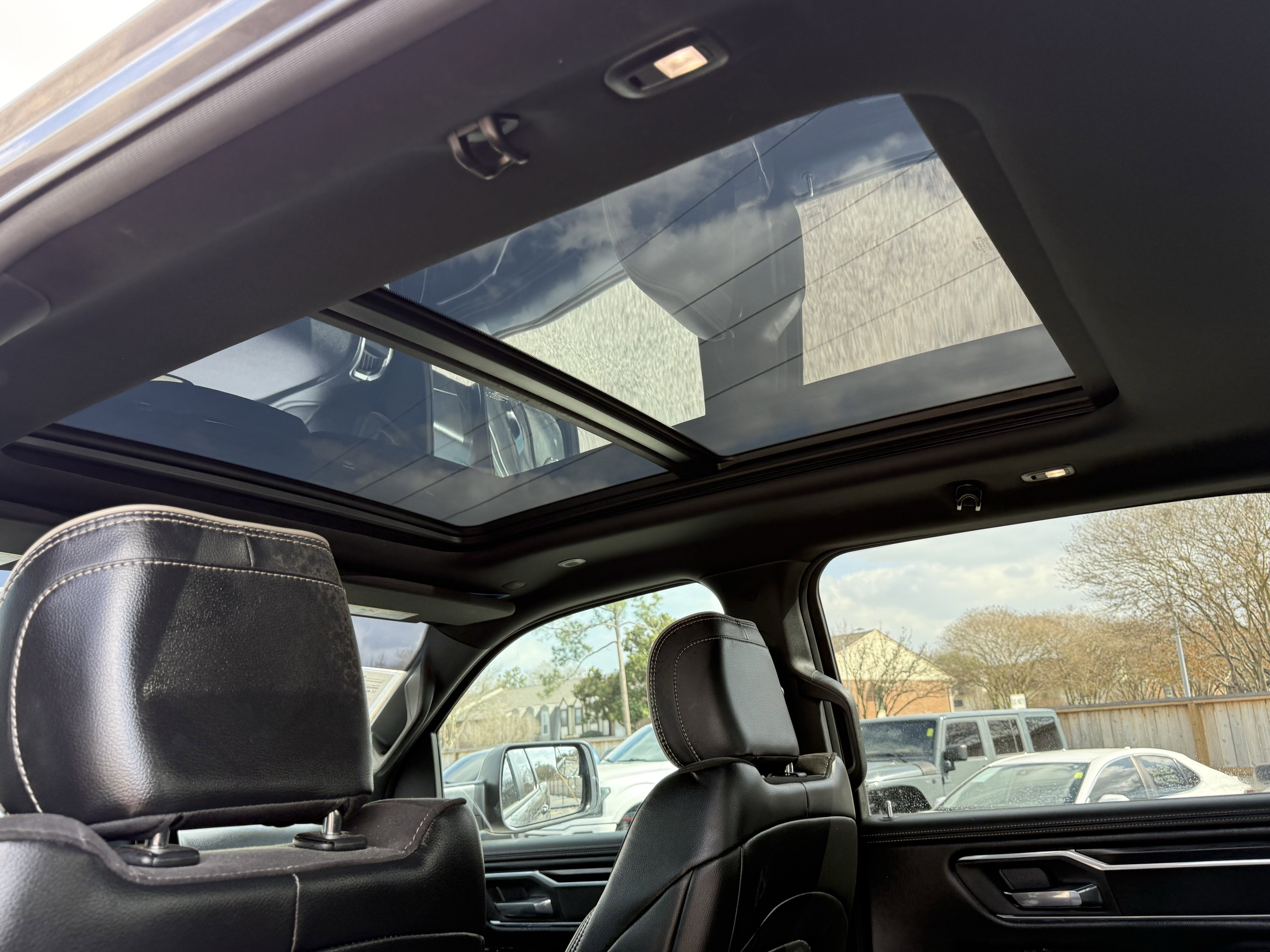 2023 RAM 1500 LARAMIE