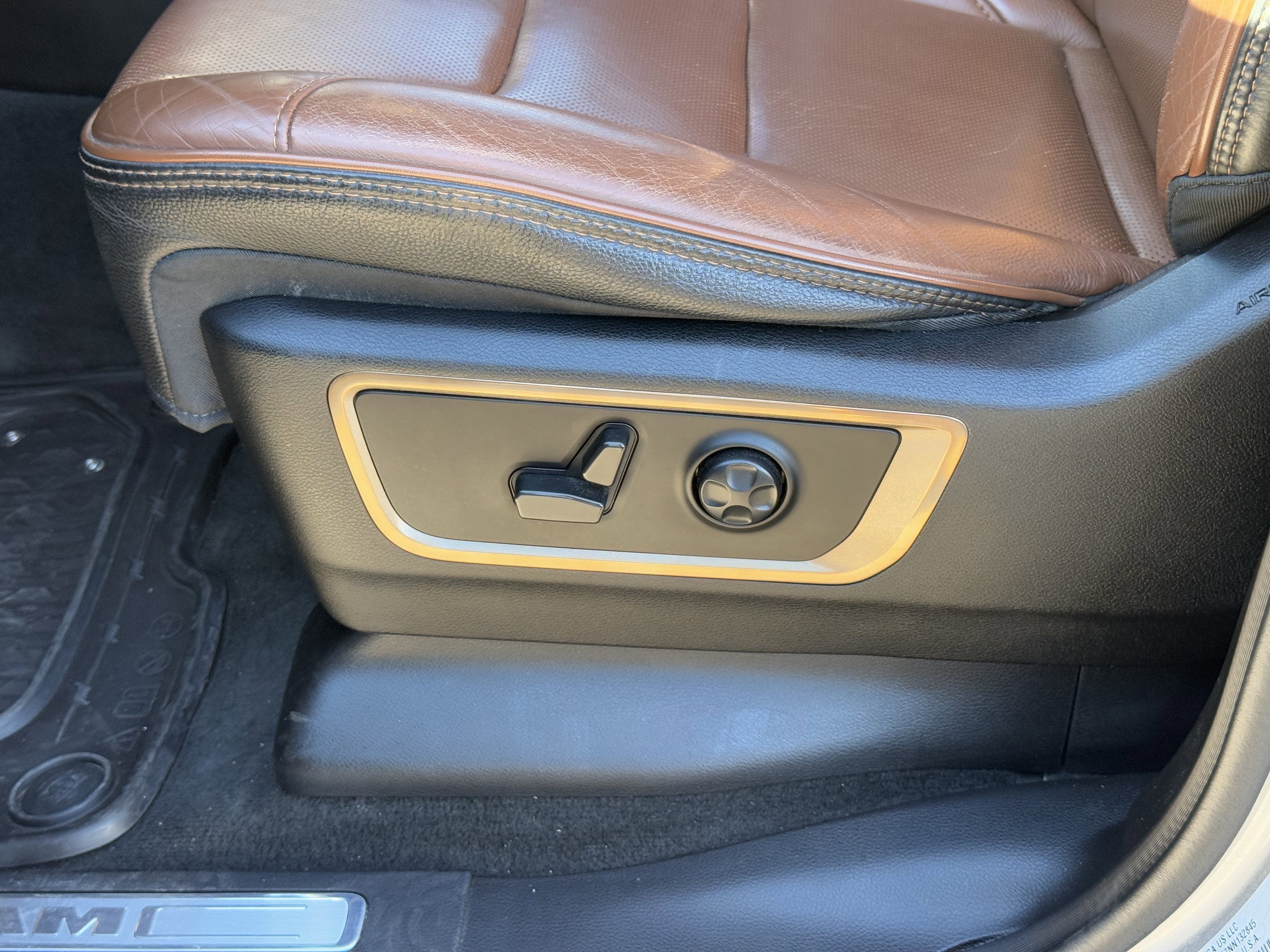 2022 RAM 1500 Limited Longhorn Crew Cab 4x4 5'7' Box