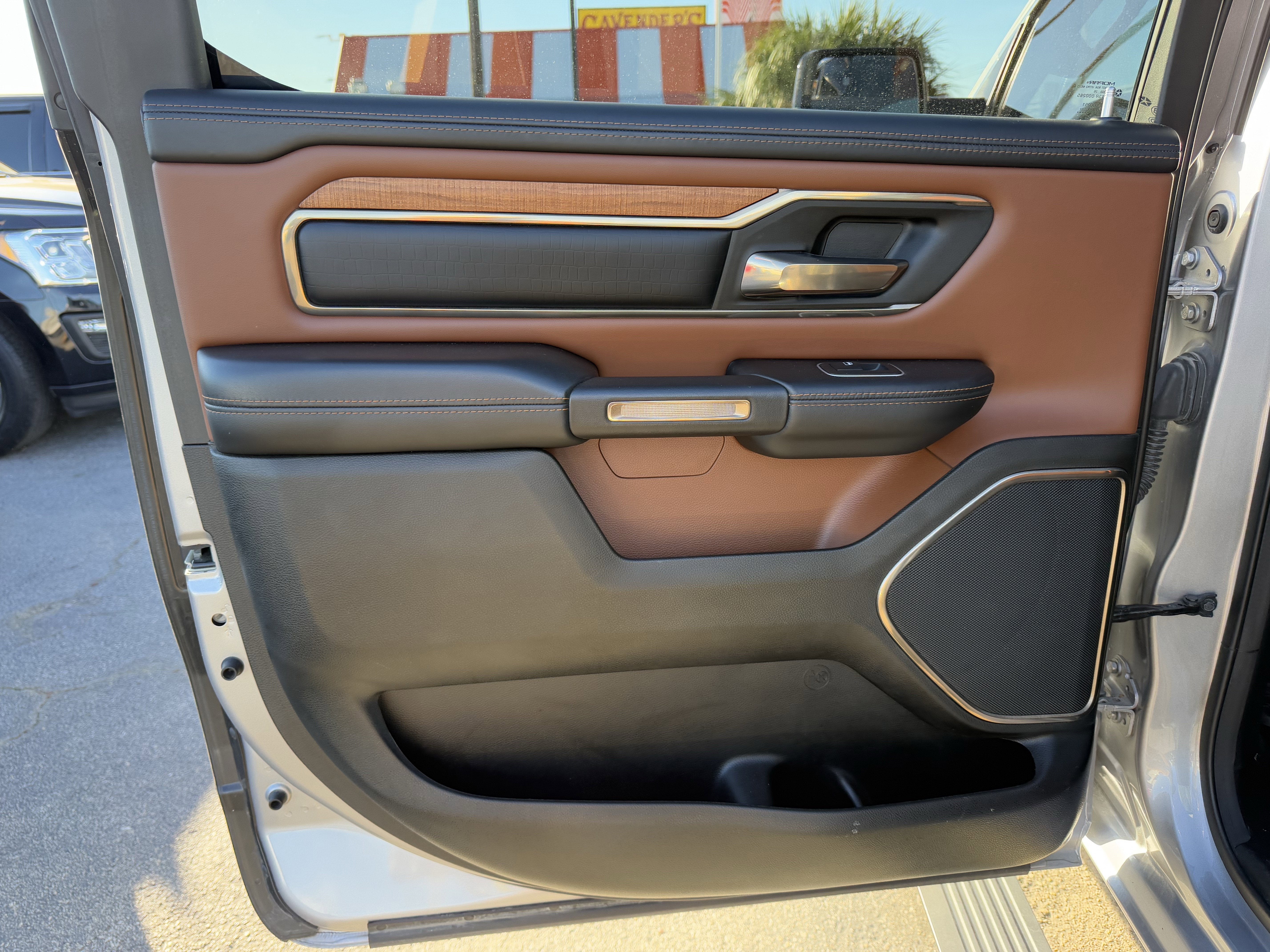 2022 RAM 1500 Limited Longhorn Crew Cab 4x4 5'7' Box