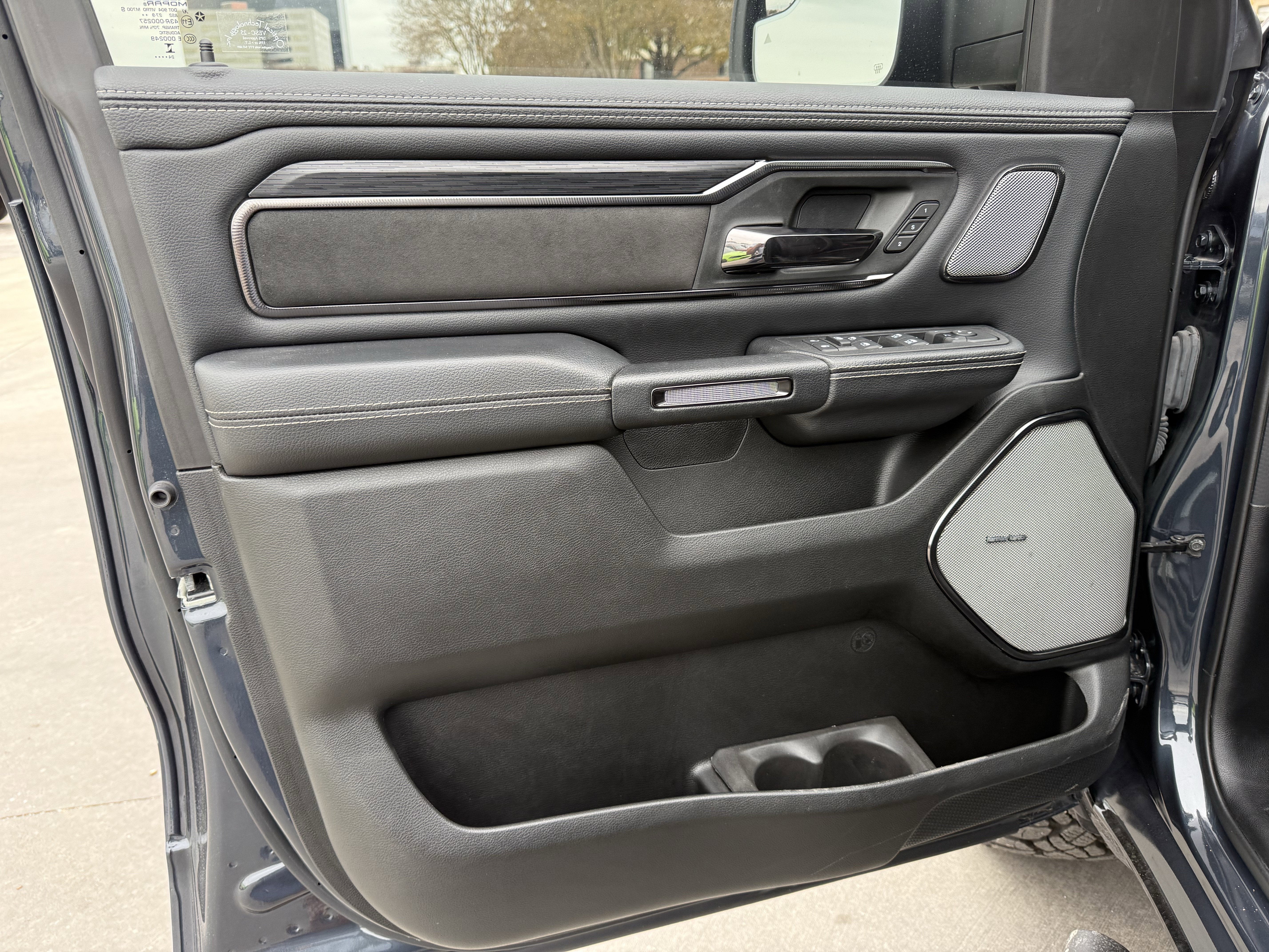 2025 RAM 1500 Rebel Crew Cab 4x4 5'7' Box