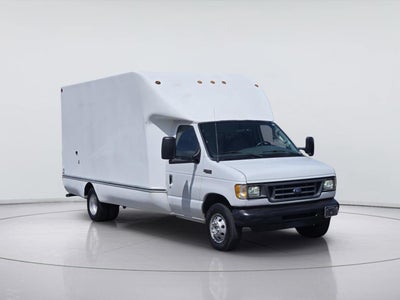 2003 Ford Econoline Commercial Cutaway Standard